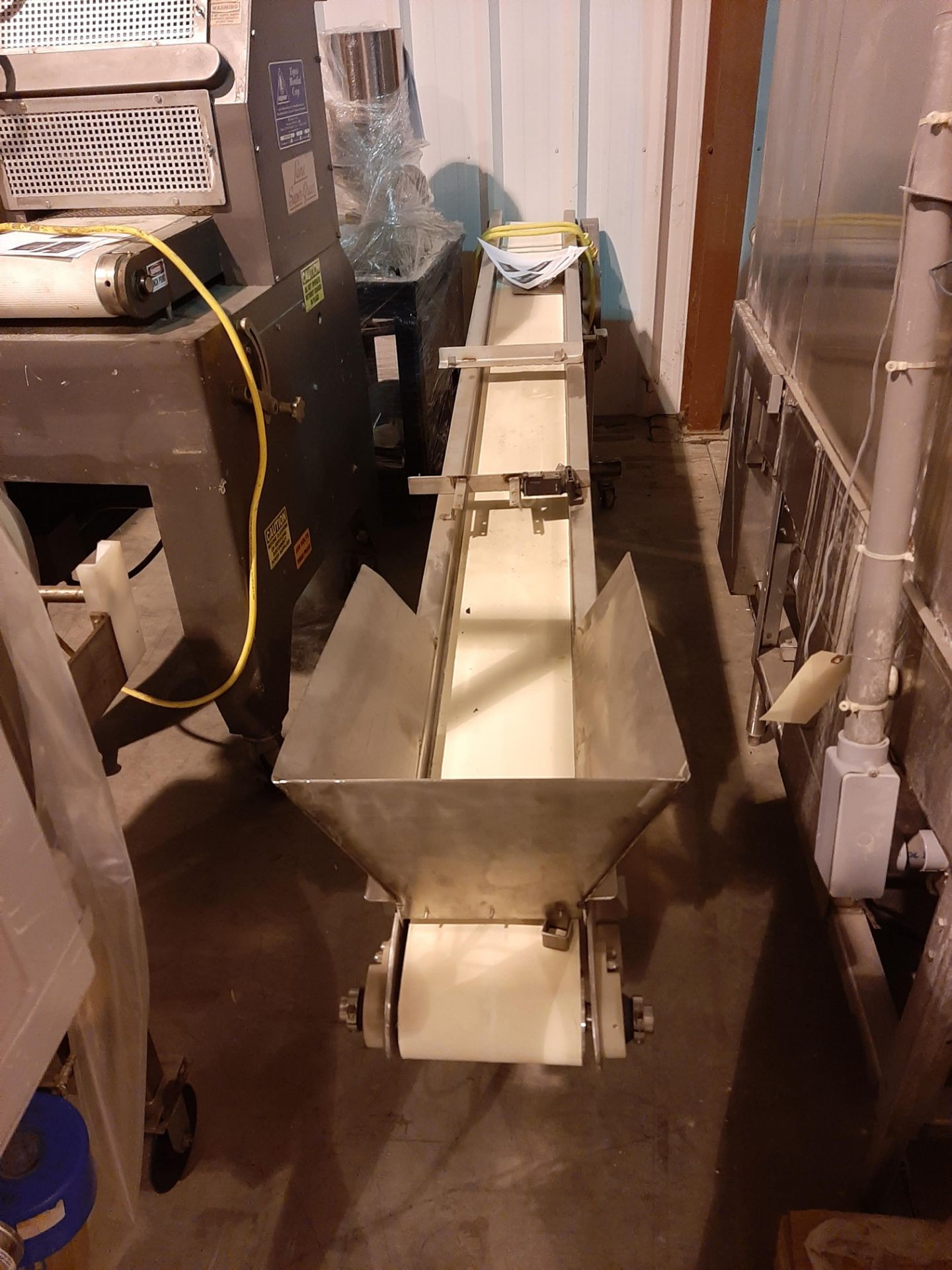 Smooth Top Belt Conveyor 9.5" Wide x 60" Long, Model , S/N , Owner Item Number , (Located in Sioux