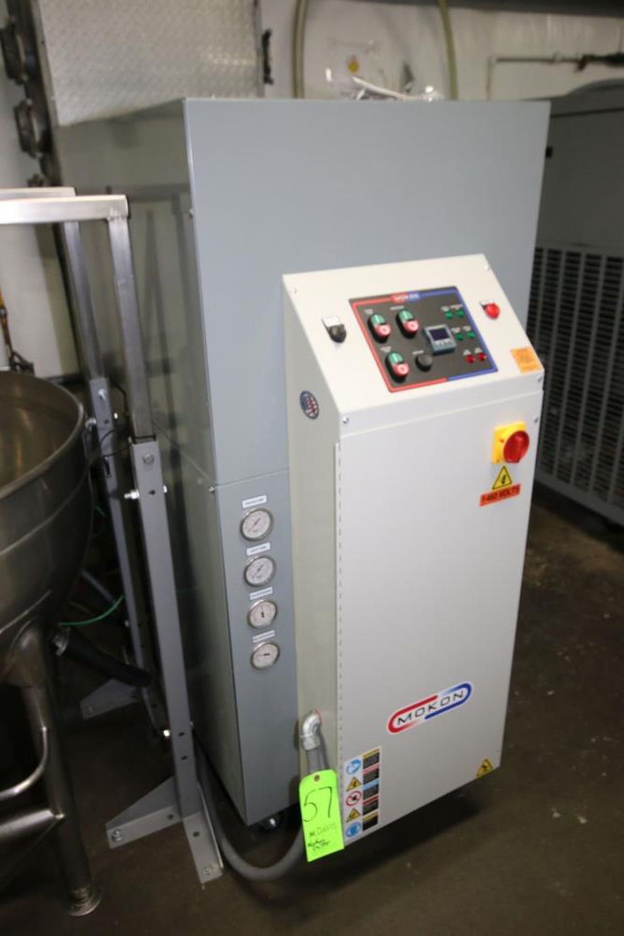 Mokon Self-Contained Chiller, M/N 311553, S/N 7019100, Max. Fluid Temp.: 200 F/93 C, Refrigerant: - Image 2 of 4