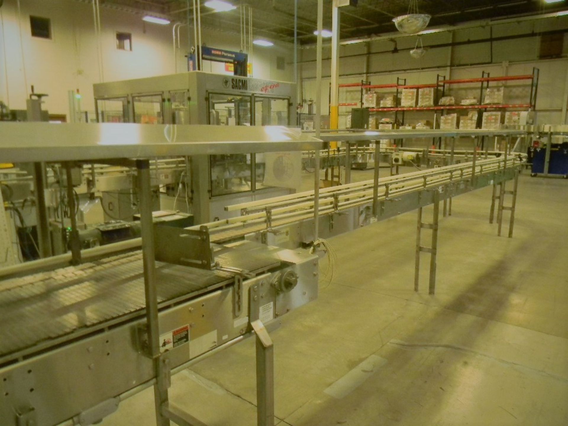 Single File Conveyor, All S/S, 5' Straight, to 90° (L) Turn, To 6’ Straight, To 90° (L) Turn