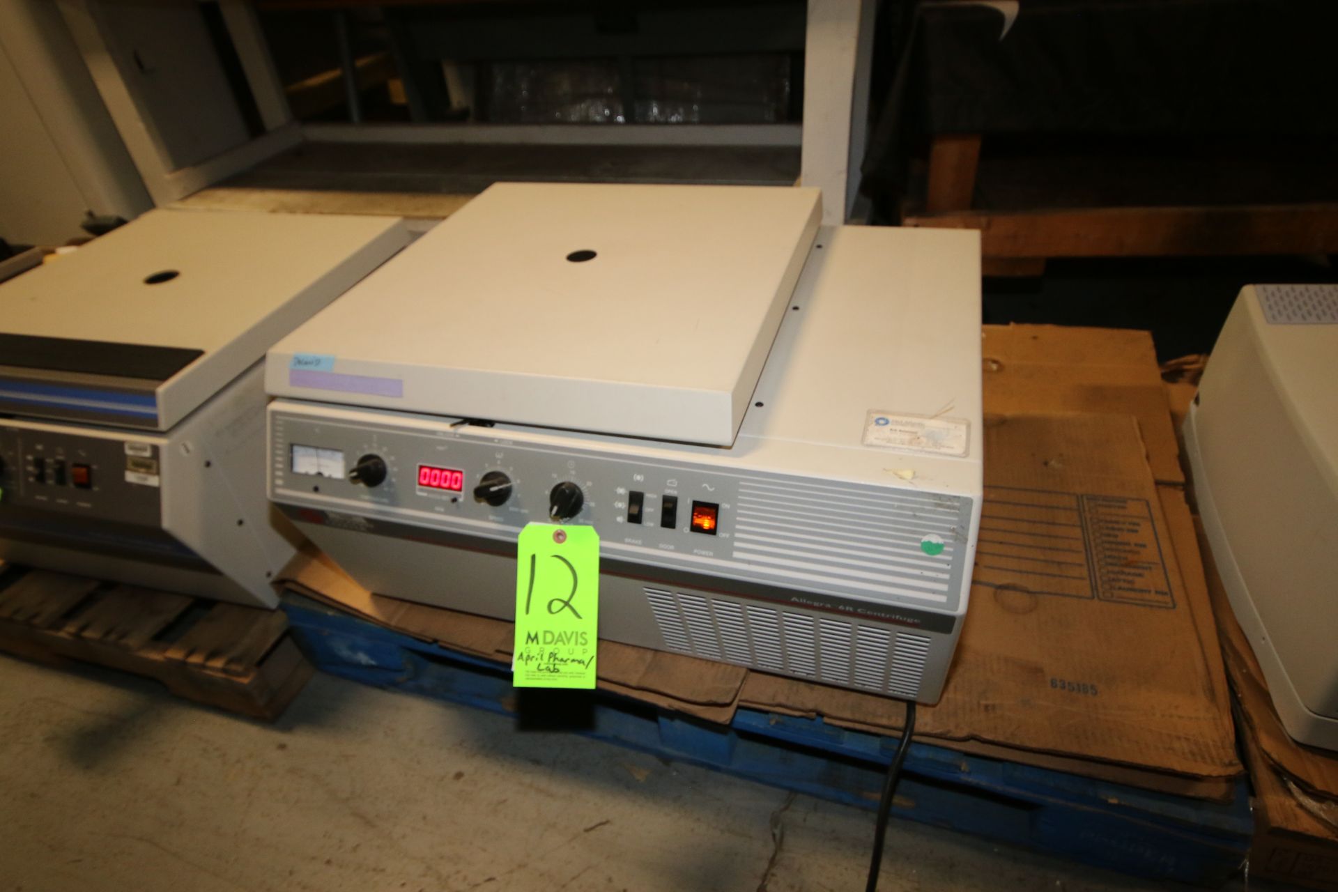 Beckman Coulter Benchtop Centrifuge, M/N Allegra 6R, S/N H83329, 208 Volts, 60 Hz (LOCATED IN MDG
