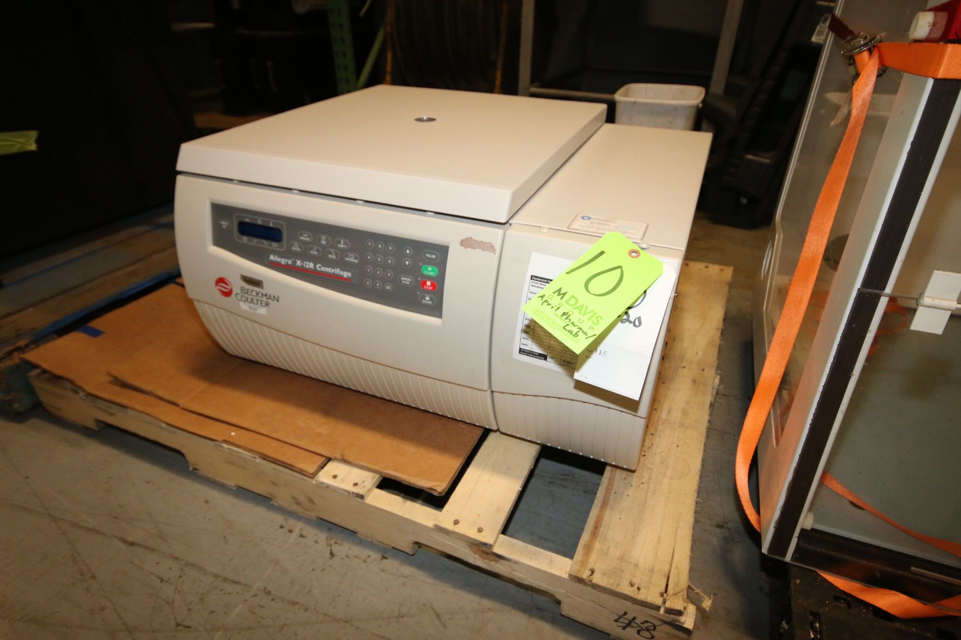 Beckman Coulter Benchtop Centrifuge, M/N Allegra X-12R, S/N ALX04EB7, 208 Volts, 60 Hz (LOCATED IN