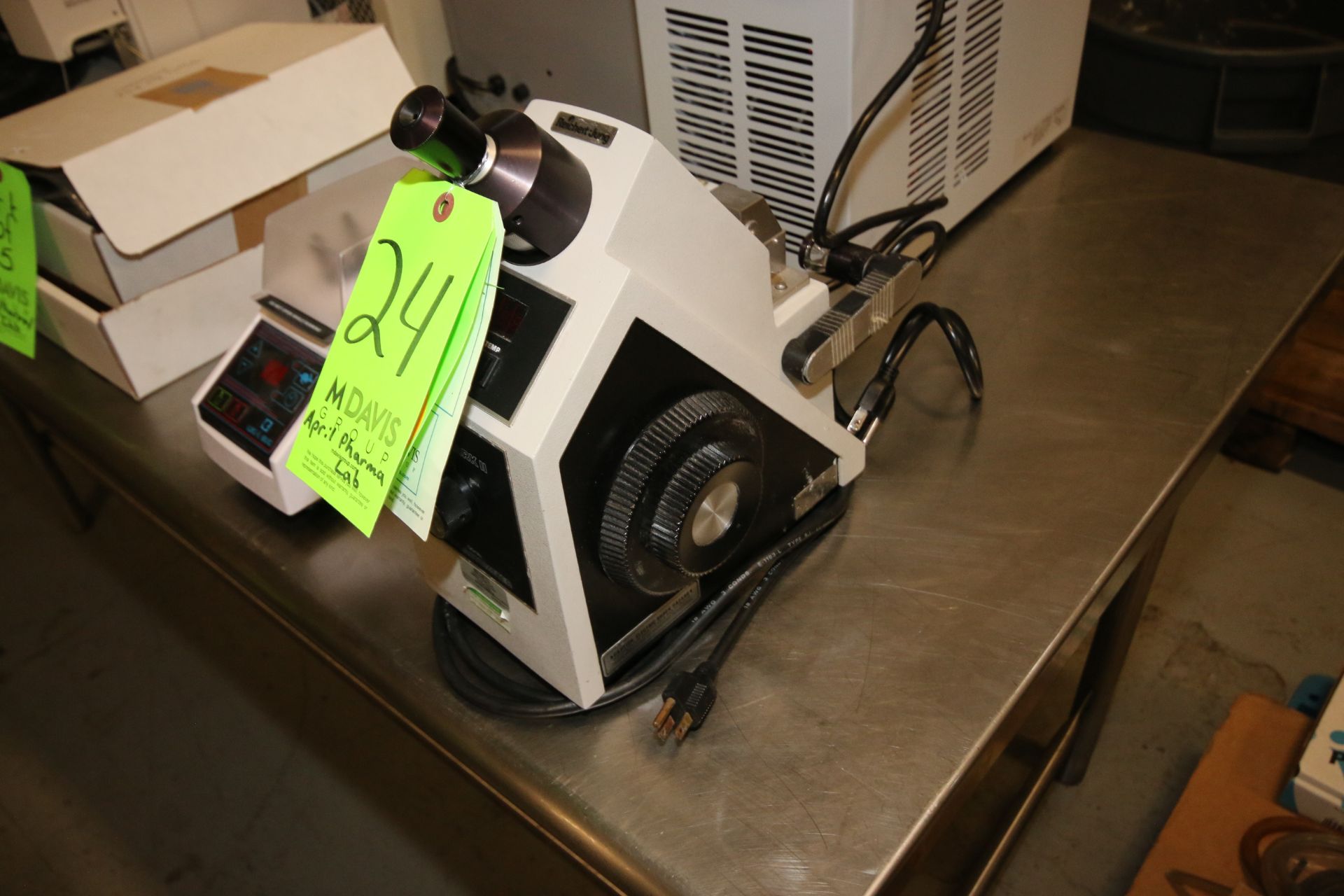 Reichert - Jung Refractometer, Type ABBE MARK II, Model 10460, SN 12133-2 (LOCATED IN MDG AUCTION - Image 2 of 2