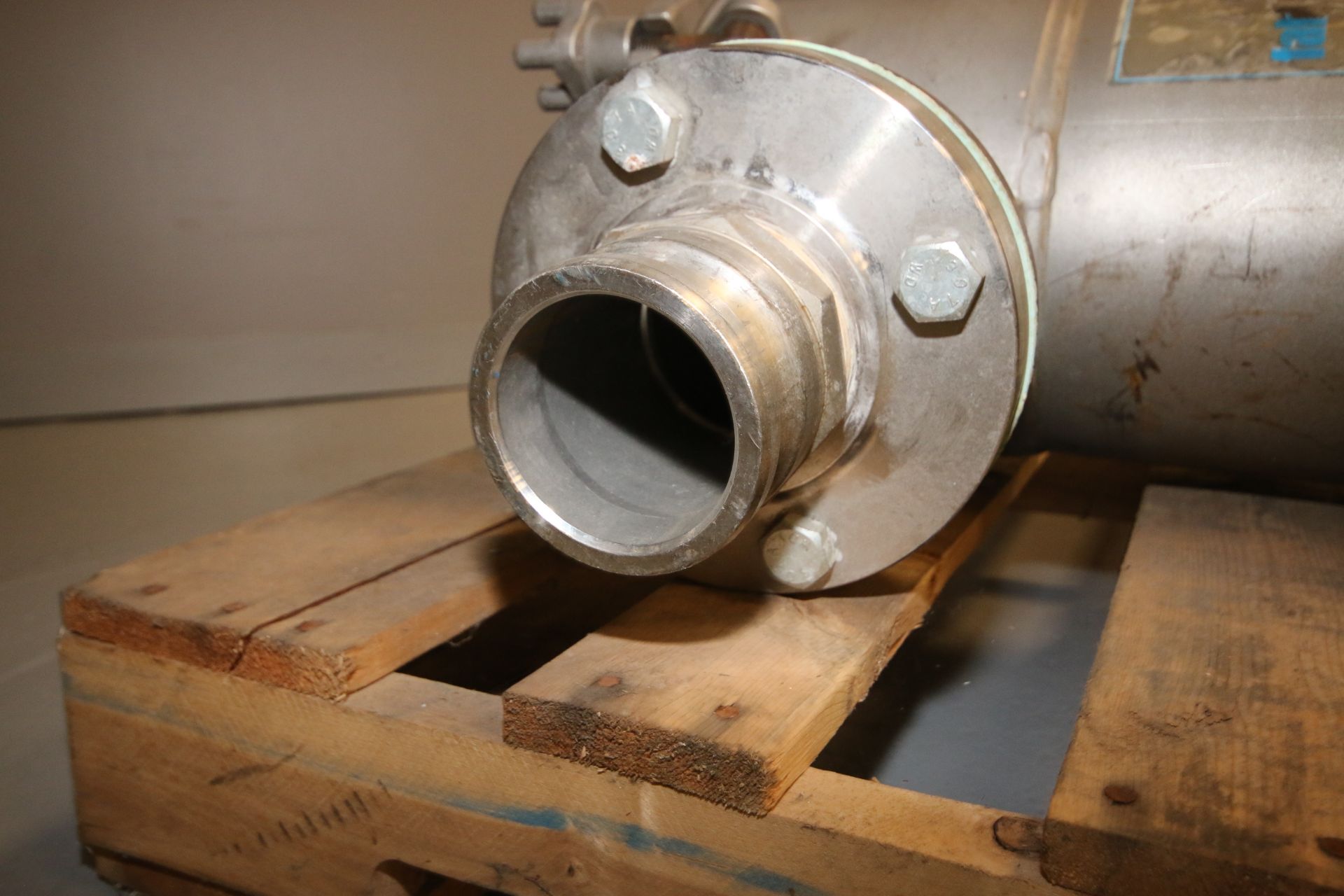 FSC S/S Filter Housing, S/N A06195, 150 PSI @ 220 F Max., 20 F @ 150 PSI Min., Overall Length: - Image 5 of 6