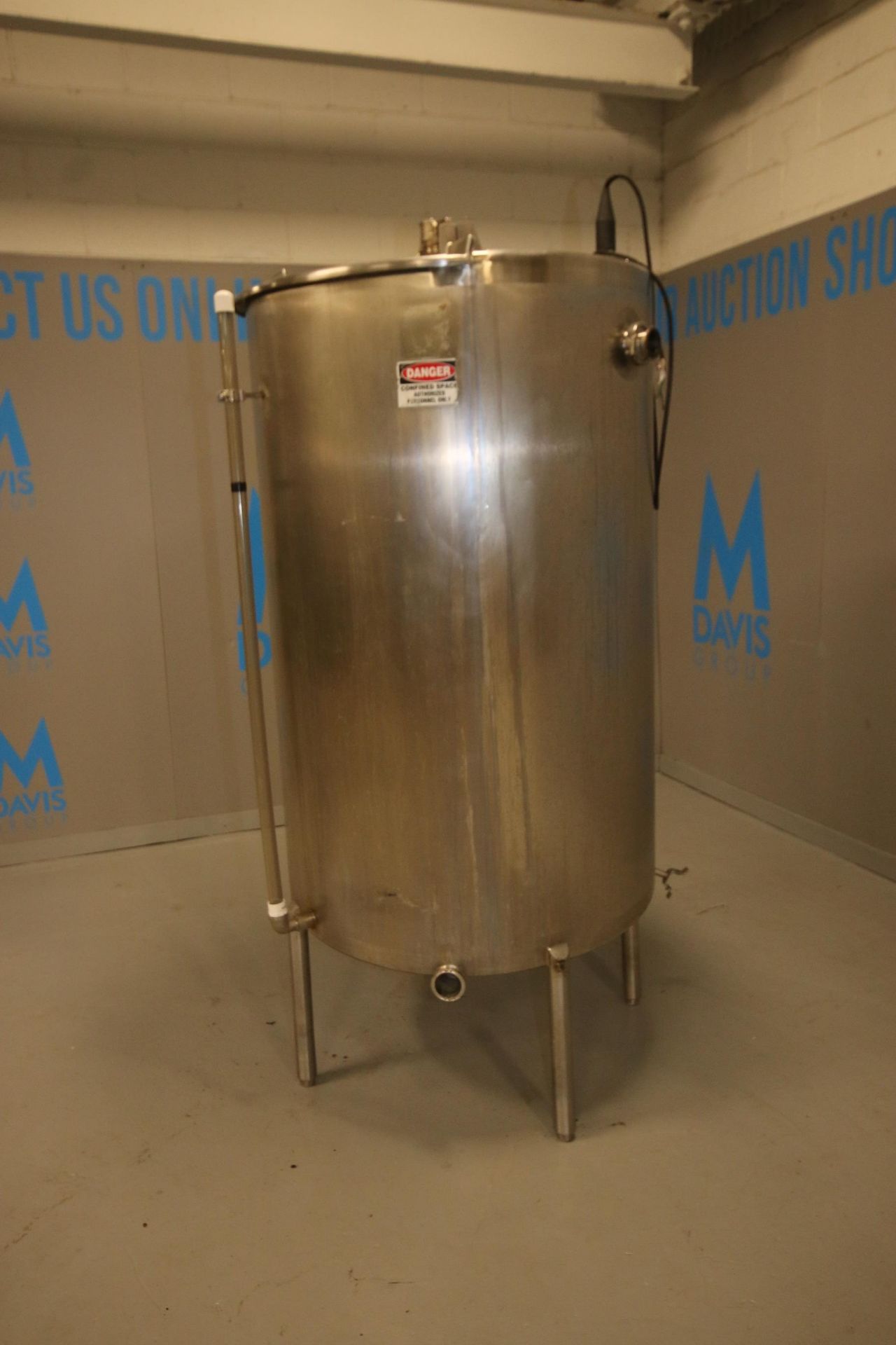 Aprox. 250 Gal. S/S Single Wall Vertical Tank, with (1) S/S CIP Spray Ball, Tank Dims.: Aprox. 59" H - Image 2 of 9