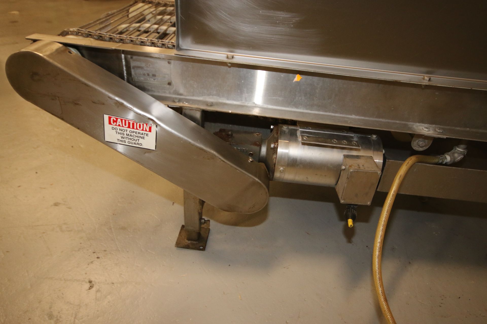 Enclosed S/S Conveyor, Toshiba 0.5 hp S/S Clad Drive, with Internal Spray System, Aprox. 6 ft. L x - Image 5 of 8