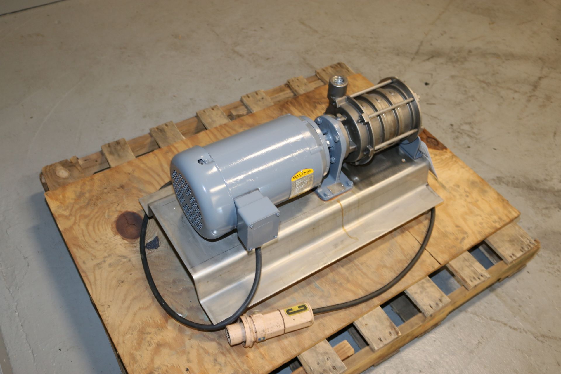 Eastern Centrichem 5 hp Pump, M/N ECH4-ASKFENSS, with Thread Type Inlet/Outlet, with Baldor 3450 RPM - Image 5 of 11