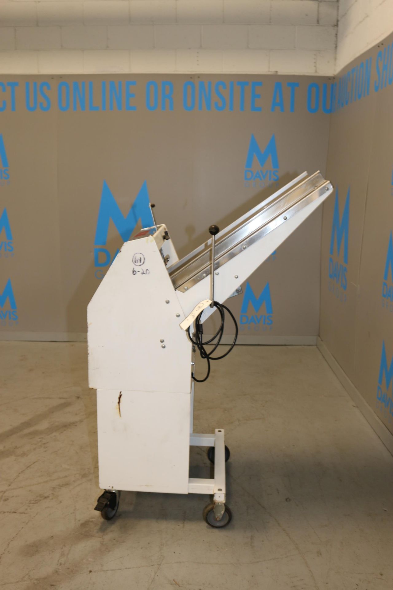 Baker's Aid Bread Slicer, M/N GMB12, S/N 9214 2326 00425, 115 Volts, 1 Phase, Mounted on Portable - Image 4 of 10