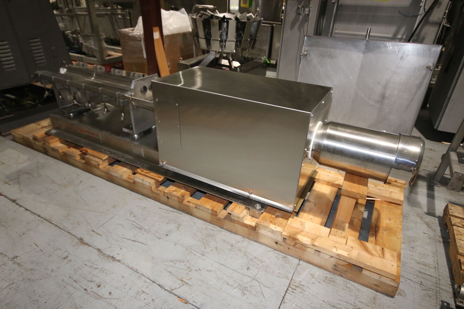 Readco S/S Continuous Mixer, Machine: 5 C.P., S/N 108512, Weight: 3,300 lbs, P.O. Number: - Image 2 of 10