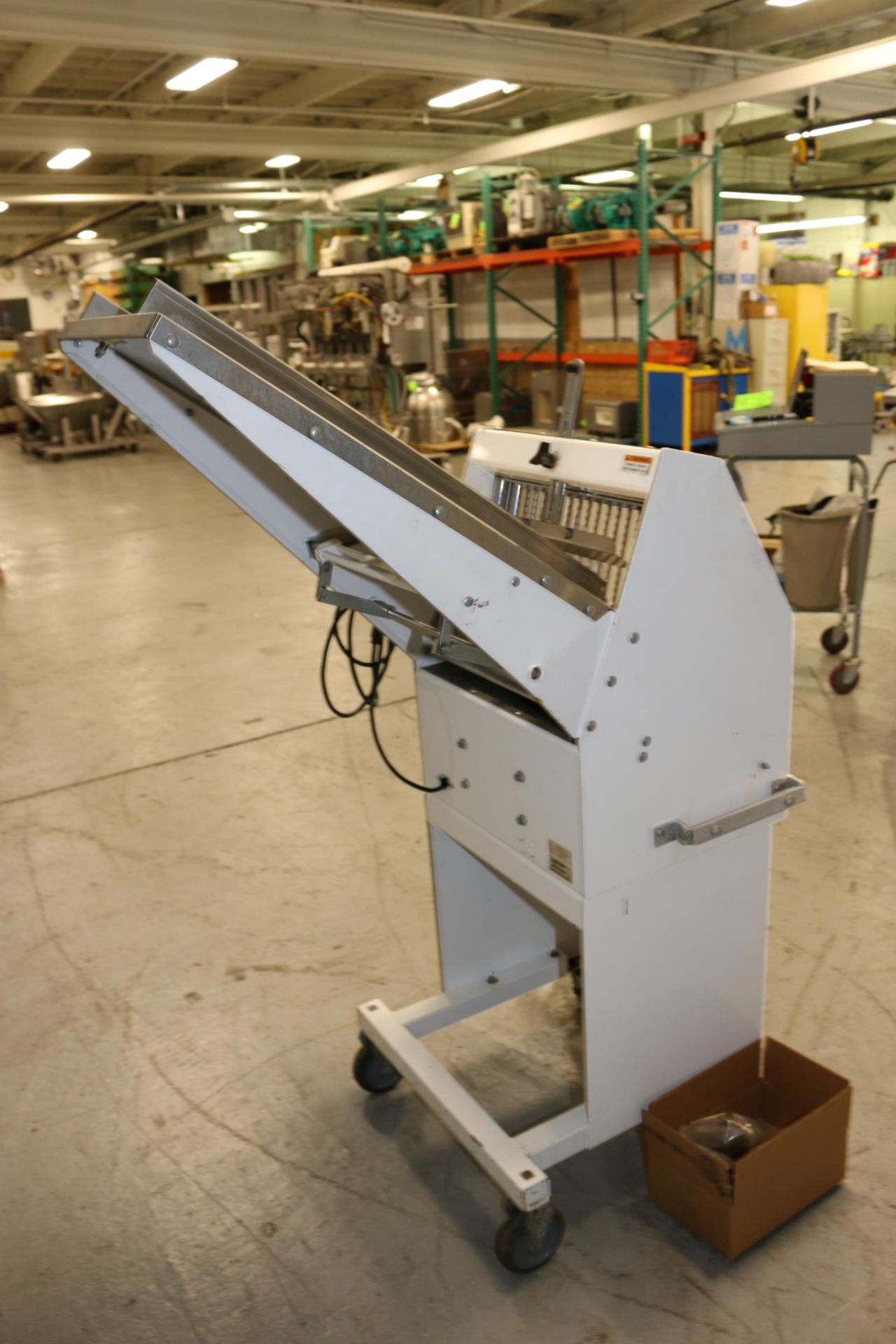 Baker's Aid Bread Slicer, M/N GMB12, S/N 9214 2326 00425, 115 Volts, 1 Phase, Mounted on Portable - Image 8 of 10