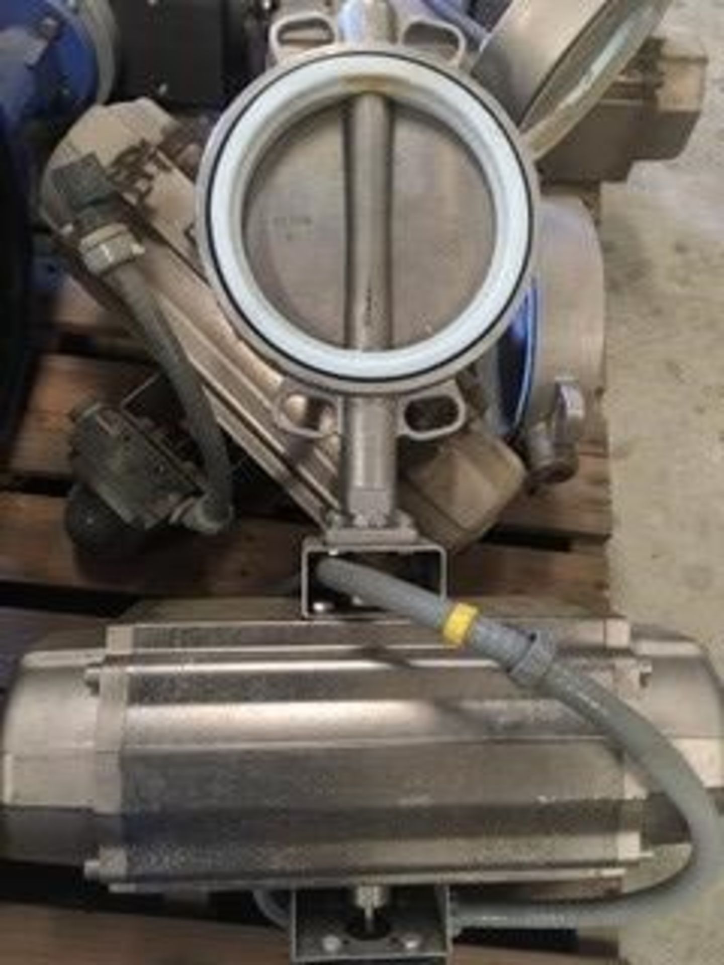 Misc. Inline Industries Inc. S/S Butterfly Valves wtih Actuators (LOCATED IN PASO ROBLES, CA) ( - Image 6 of 6