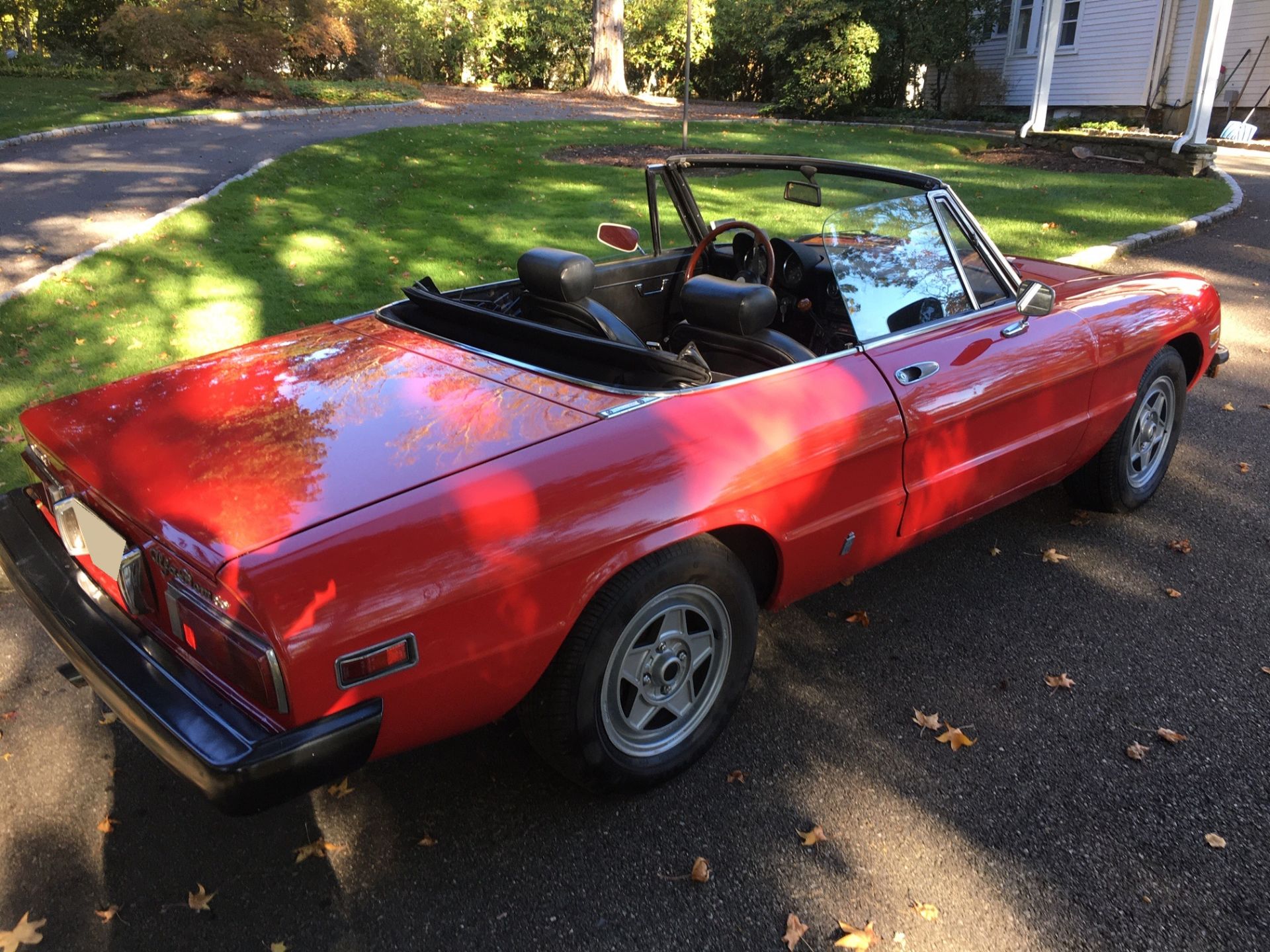 1978 Alfa Romeo Spider Veloze Iniezione convertible. Inline 4-cylinder engine with manual 5 speed - Image 10 of 11