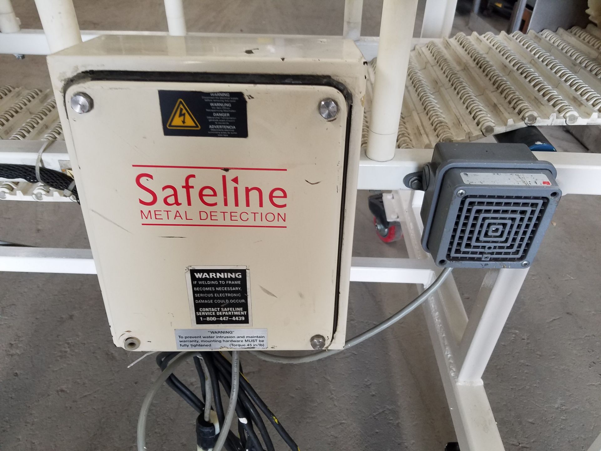 Safeline S & D / 16 x 16/ D / 300/ MD/ ABS Metal Detector, S/N 27796 with Tunnel Size 13-1/2" H x - Image 4 of 5