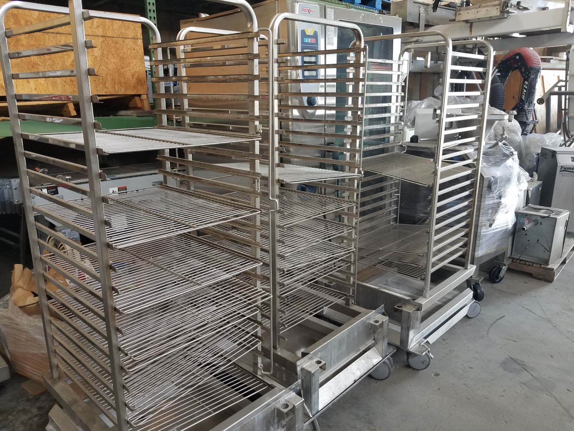 Rational LCPC G Rolling Racks (Located Fort Worth, TX) (LOADING FEE: $50.00 USD) - Image 3 of 3