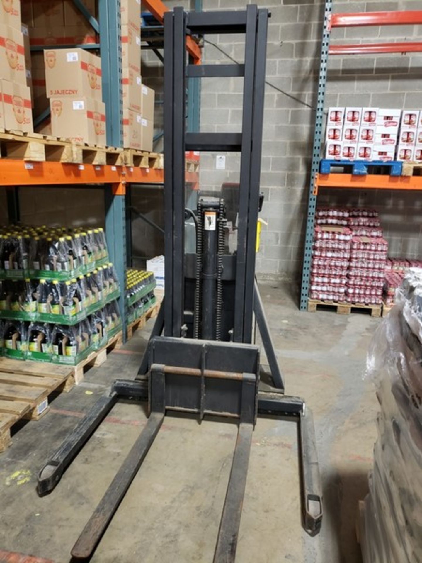 Crown Forklift, M Series, Truck Type E, /N 1A2503311 (Located Elk Grove Village, IL) (Load/Rig Fee - Image 3 of 4