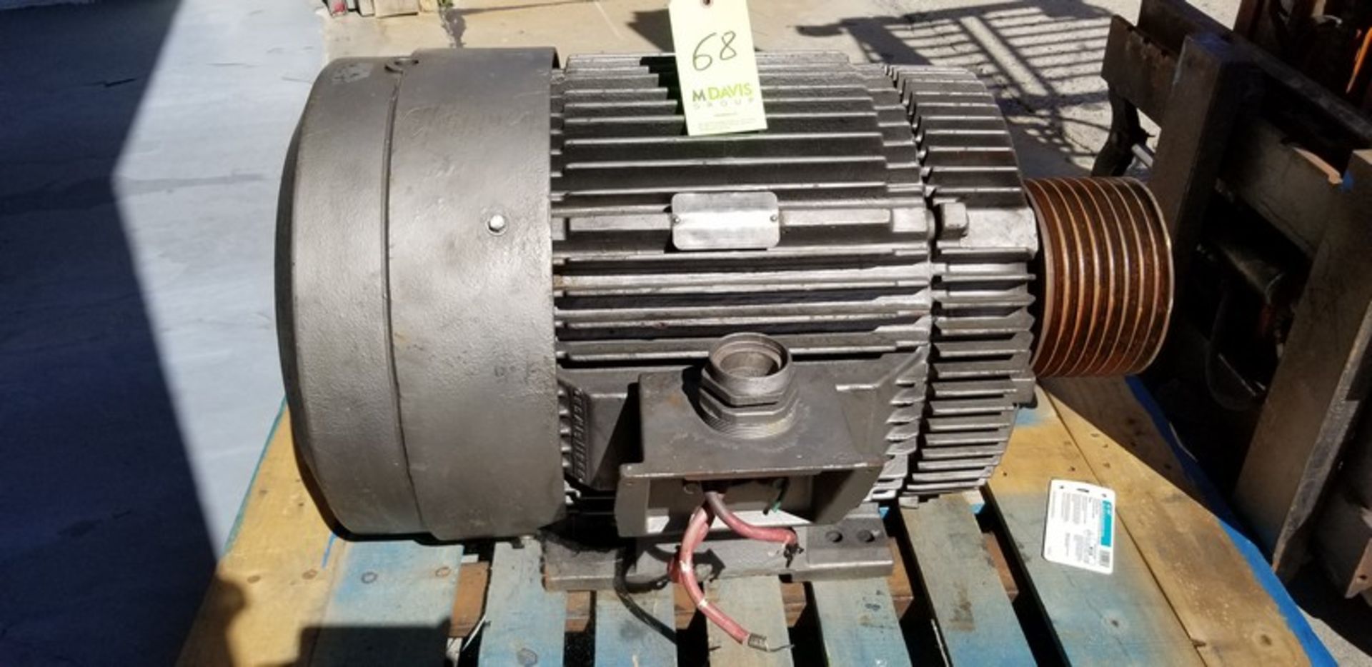 Electric Motor 100 HP; 1785 RPM; 460 V (Located Elk Grove, IL) (Load/Rig Fee $100.00)