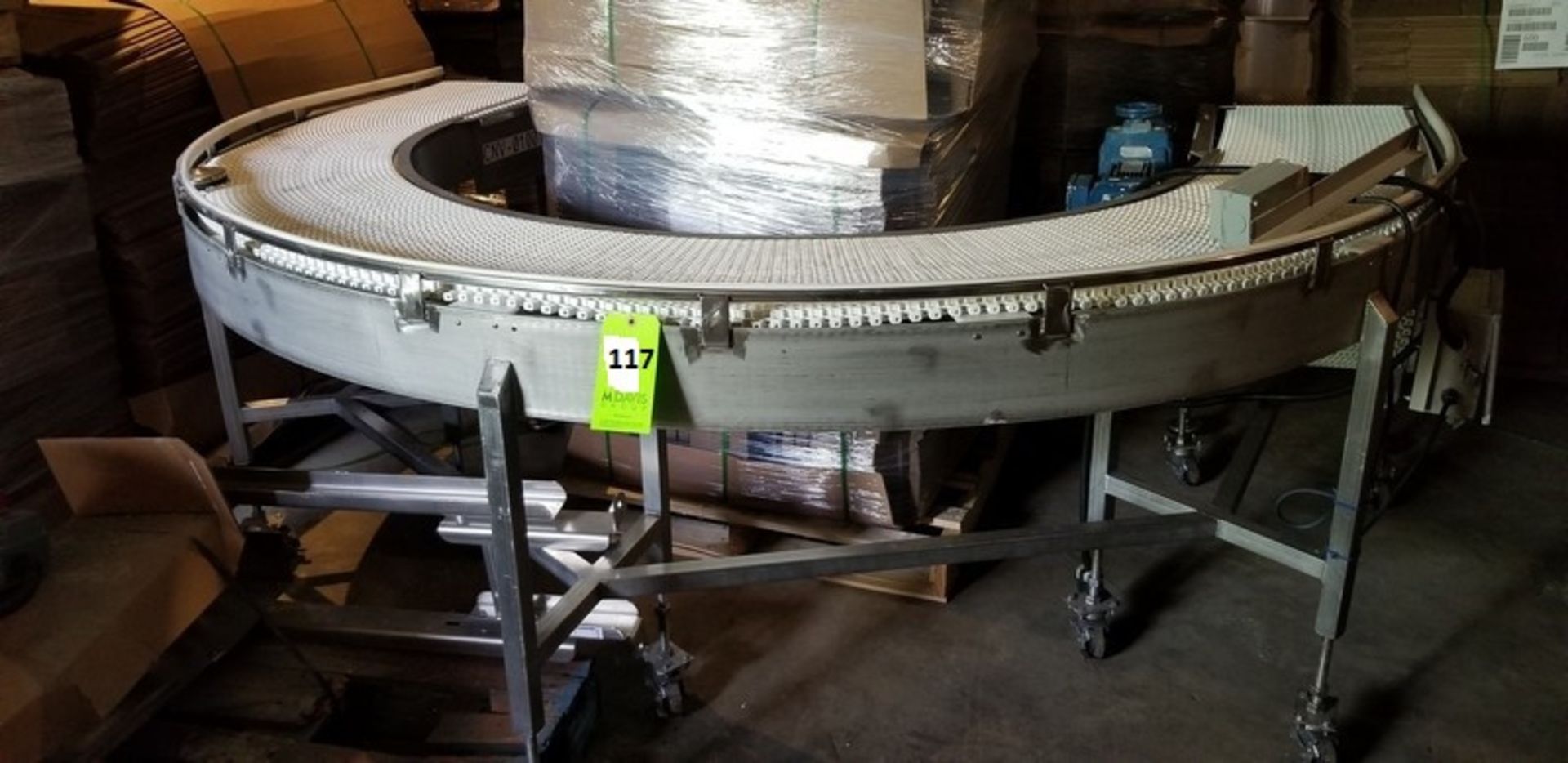 Conveyor (Located Dixon, IL)(Load/Rig Fee $300.00)