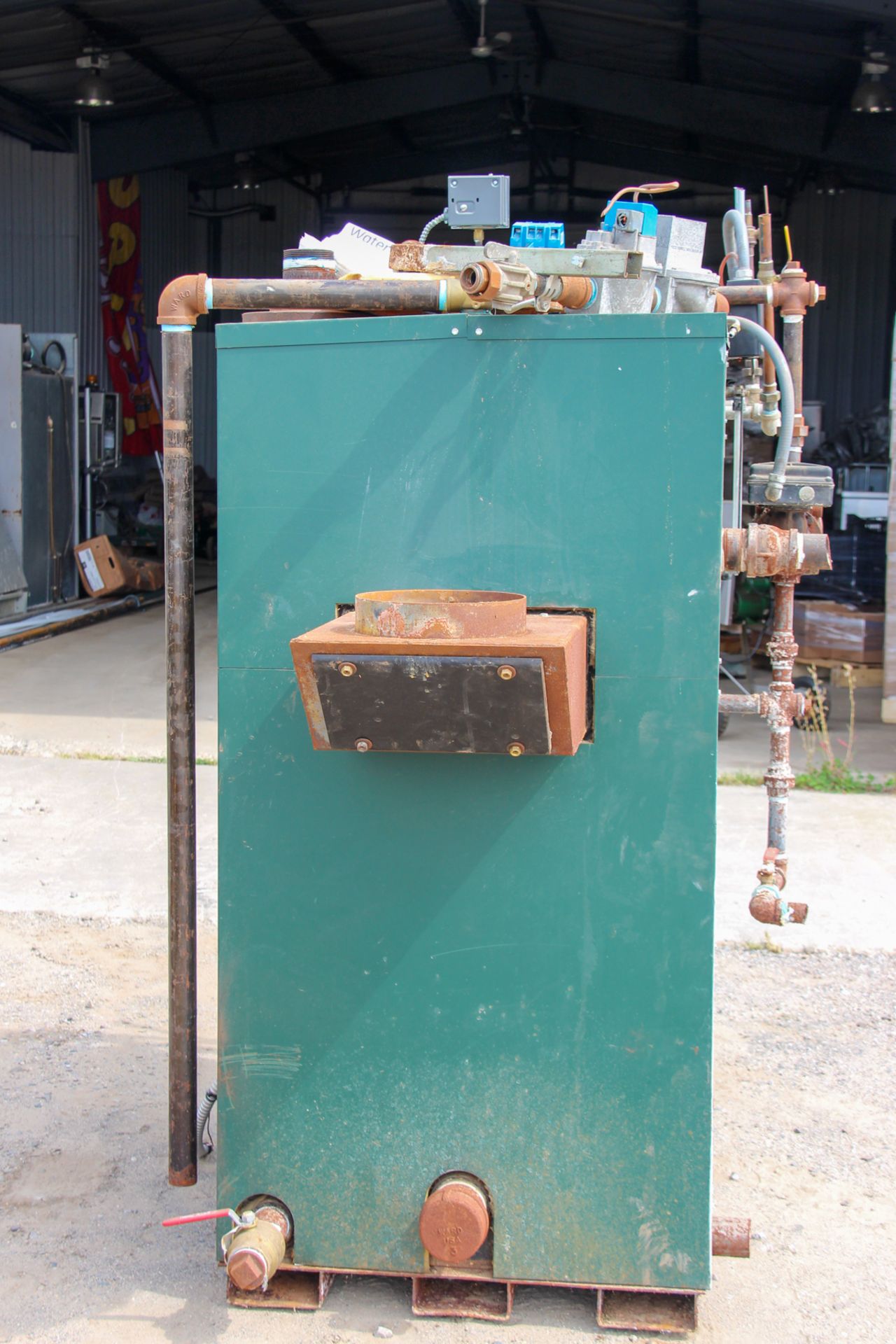 Columbia Power Flame Natural Gas Boiler, Model JR30A-12, S/N 100976048, 600 MBH Min 1260 MBH Max, - Image 5 of 10