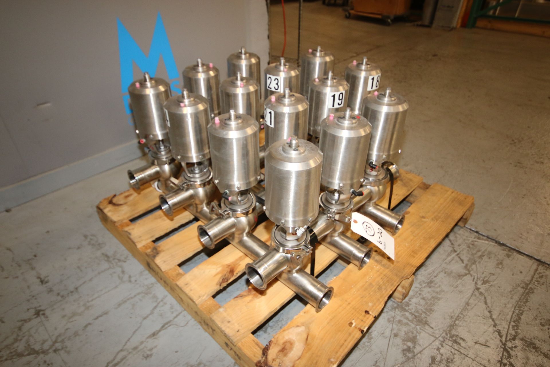 2-1/2" S/S Air Valve Cluster, with S/S Clamp Type Manifold(IN#70265)(LOCATED IN MDG AUCTION - Image 5 of 7