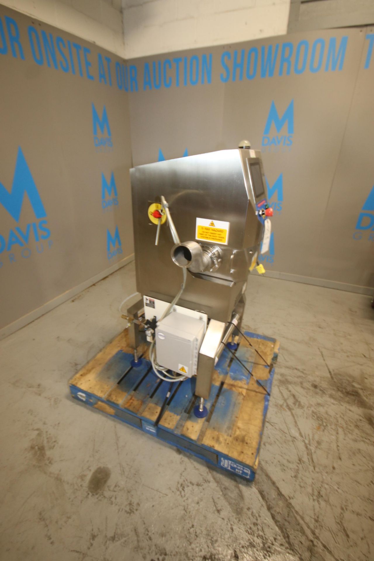 NEW 2017 Loma Flow-Thru Metal Detector, M/N X5, S/N BXR40011-58237F, with Aprox. 3-1/2" Dia. Clamp - Image 3 of 11