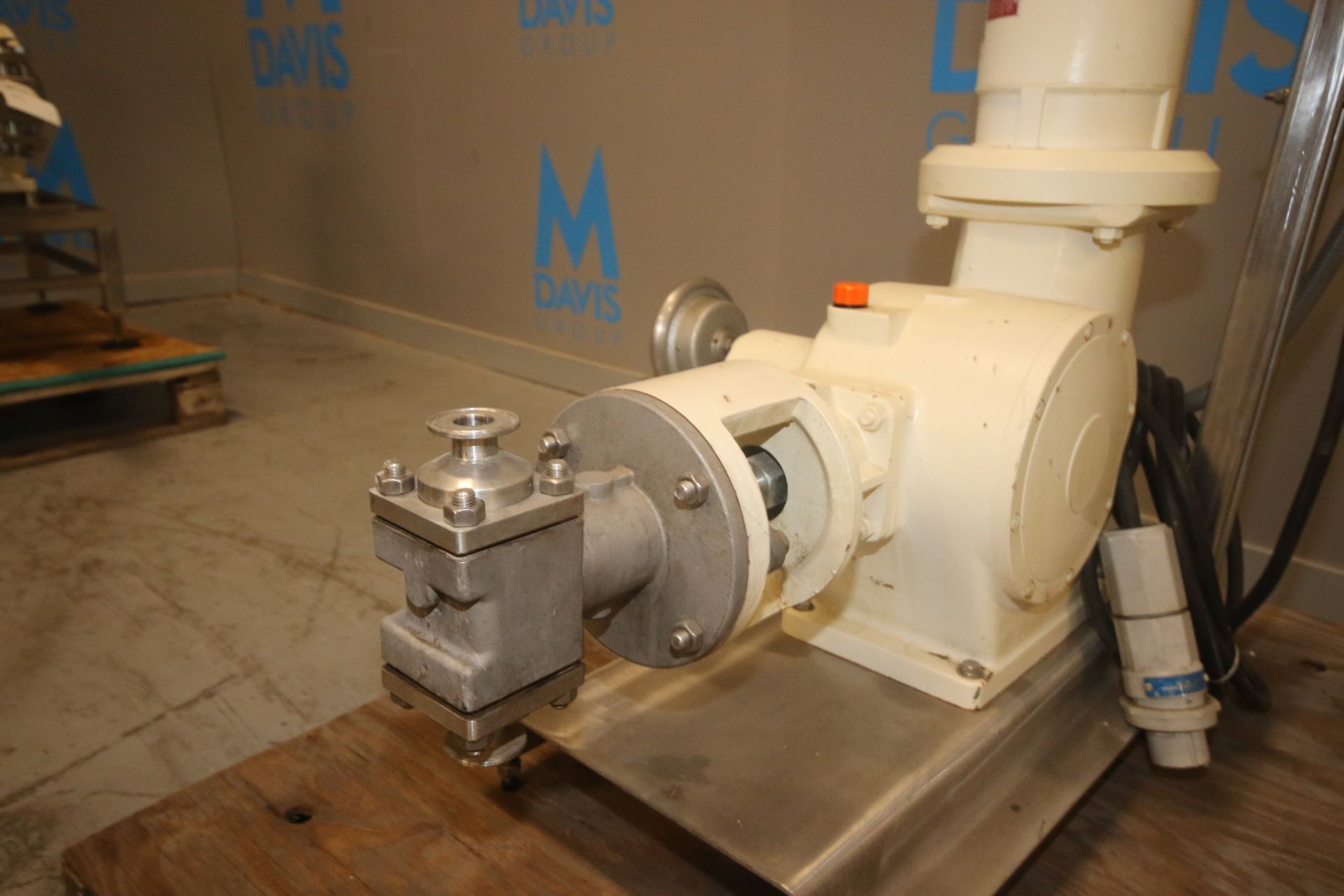 Bran - Lubbe Metering Pump, Type N-D431, S/N A9275, with 1.5" Clamp Type Connections, US Motors 2 hp - Image 4 of 9