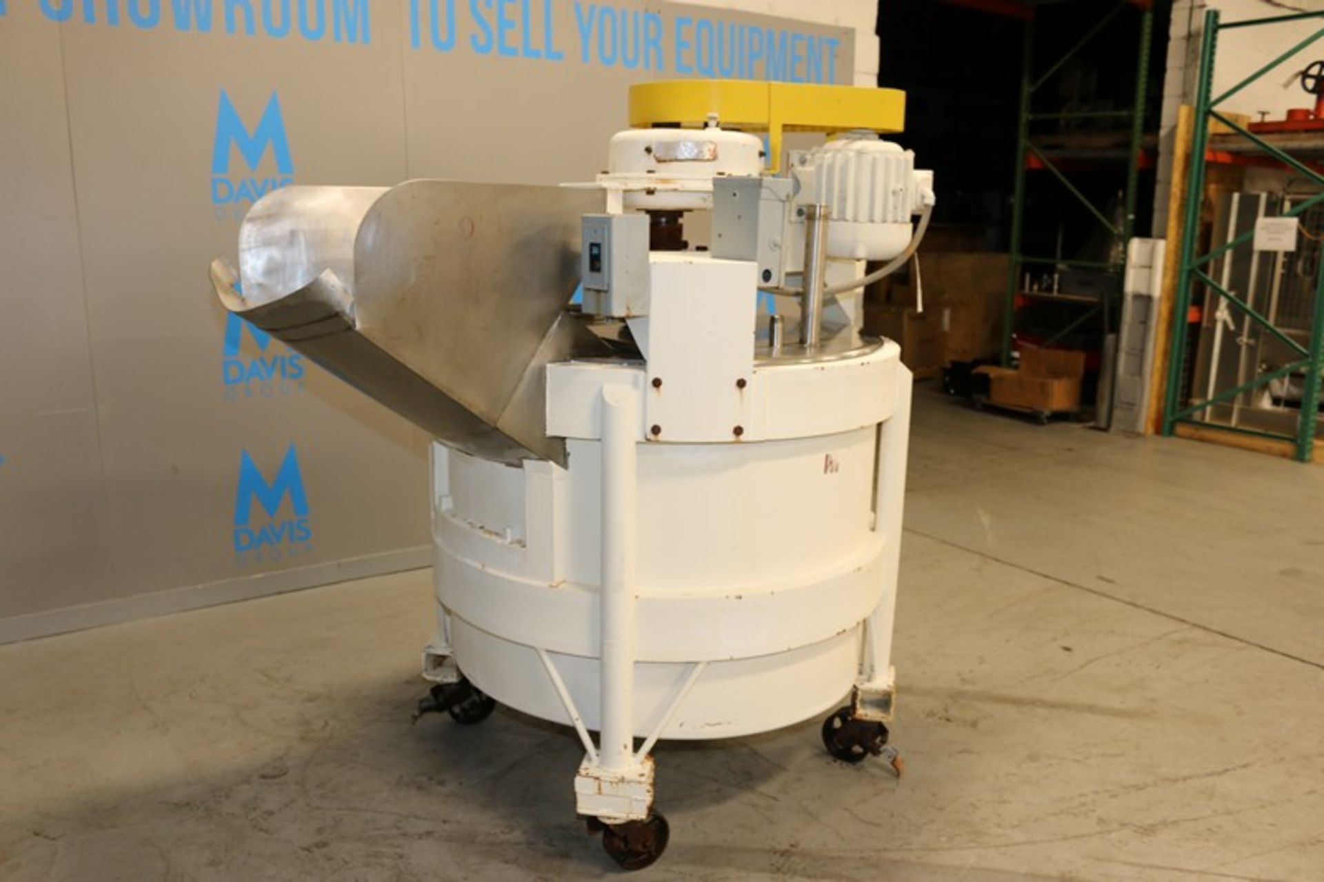 Aprox. 250 Gal. S/S Chopper Tank, with 3 hp Agitation Motor, 1750 RPM, with S/S Infeed Chute, - Image 2 of 14