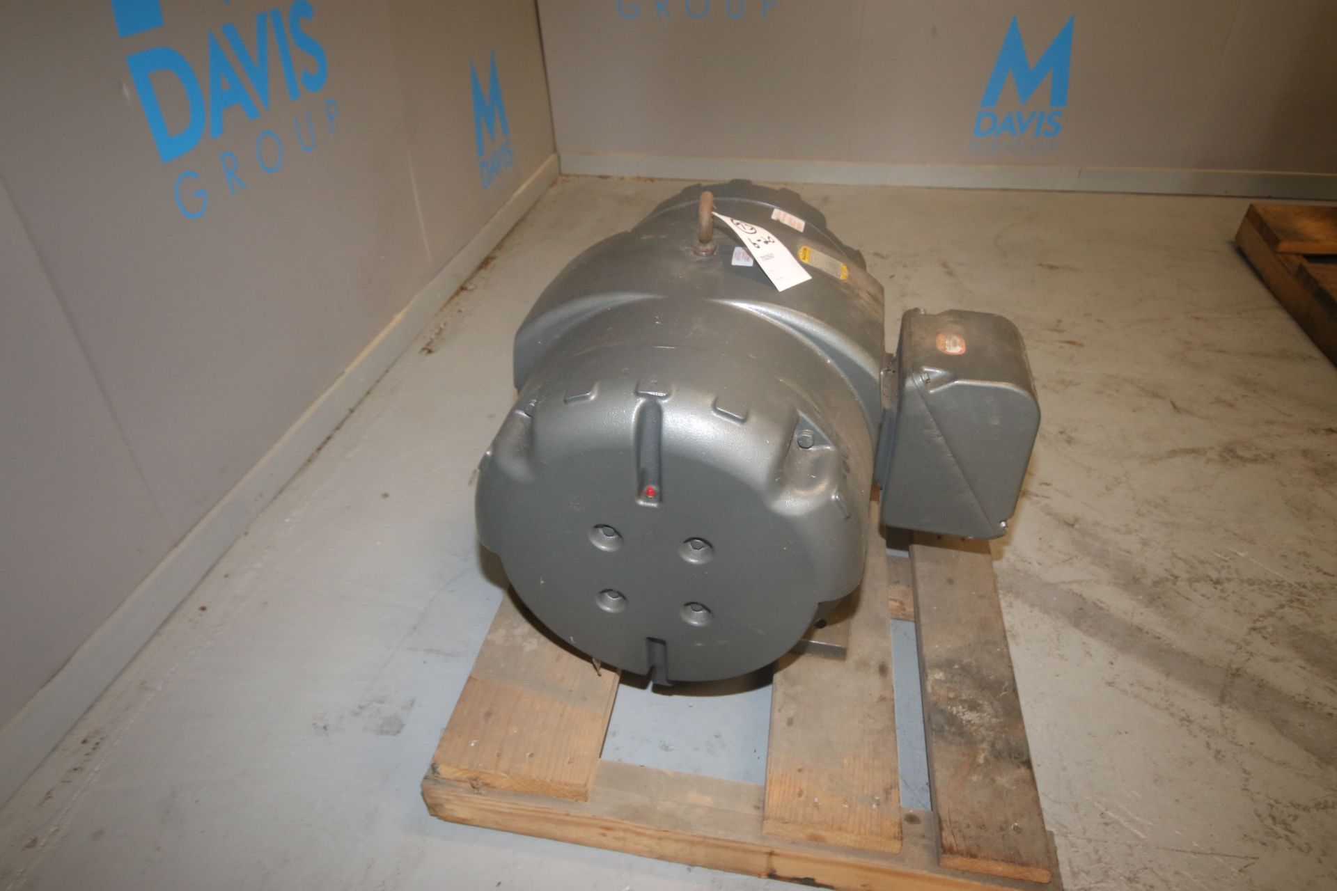 Baldor 150 hp Motor, 1785 RPM, 460 Volts, 3 Phase (IN#70260)(LOCATED AT M. DAVIS GROUP AUCTION - Image 4 of 5