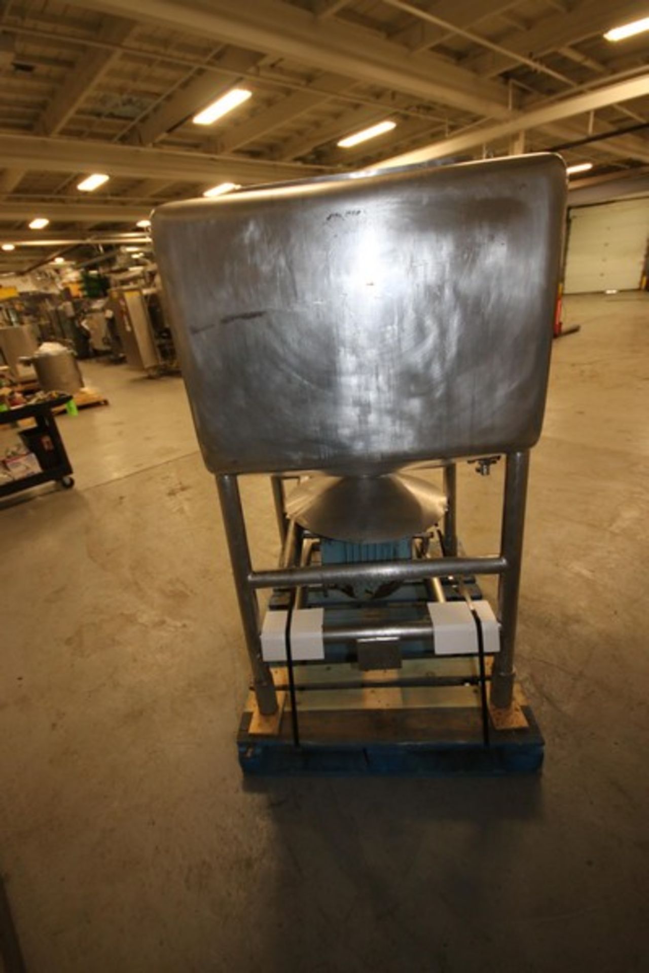 Norman Aprox. 150 Gal. S/S Liquifier / Blender, S/N YS - 125 - 452, 4" & 1.5" CT Top Inlet - Image 4 of 6