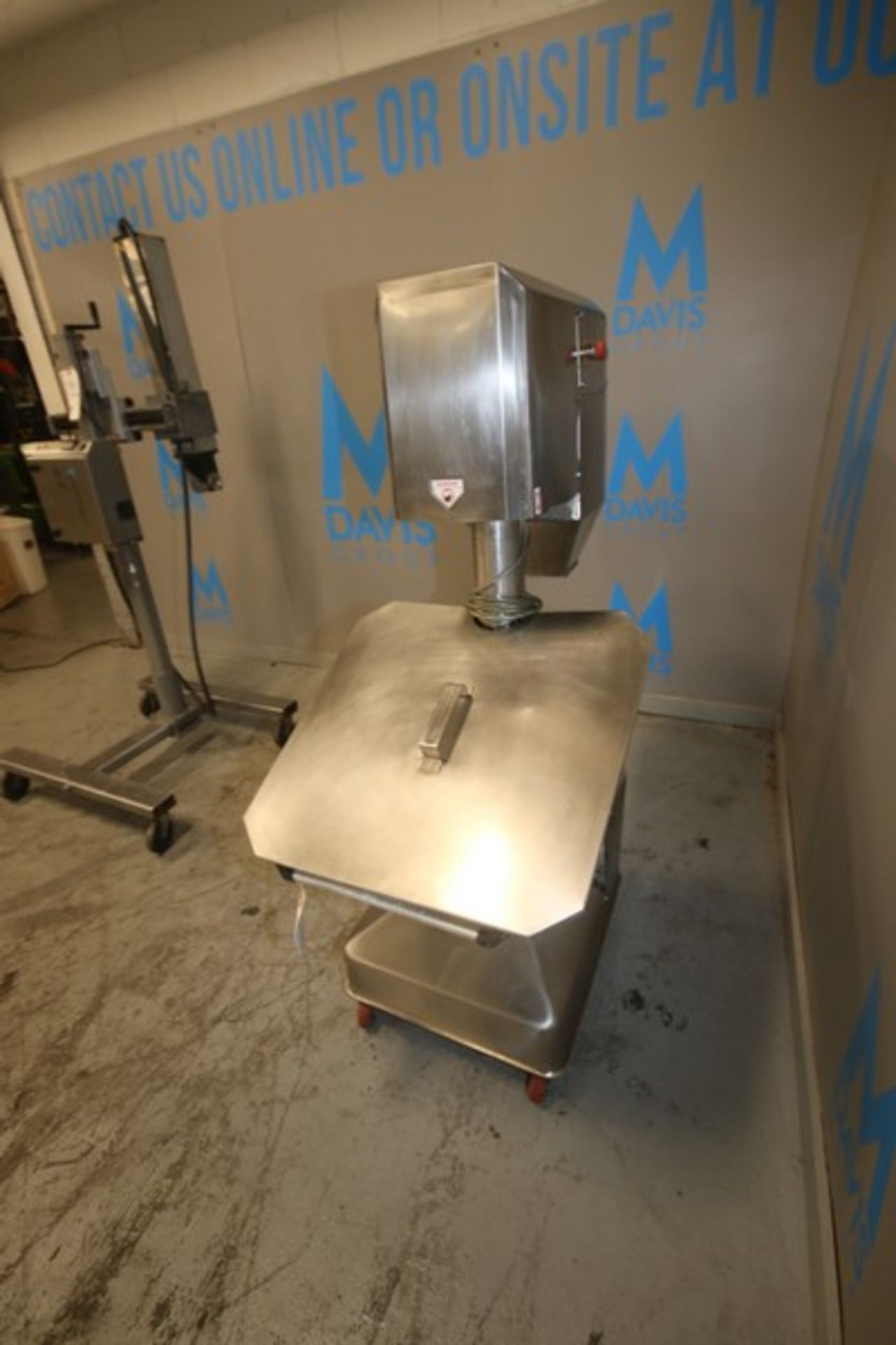 2015 Becom S/S Flour Sifter,M/N FS 3000 P-I, S/N G14.6328-2, 110 Volts, 1 Phase, Mounted on Portable - Image 4 of 10