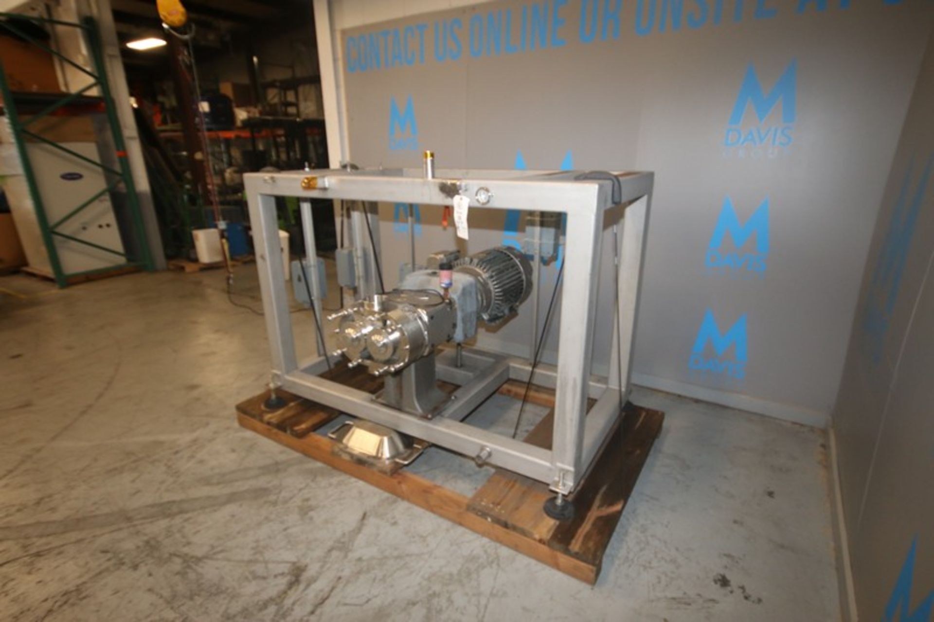 Waukesha 30 hp Positive Displacement Pump, M/N 220U2, S/N 369823-04, with 4" Clamp Type S/S Head, - Image 2 of 9