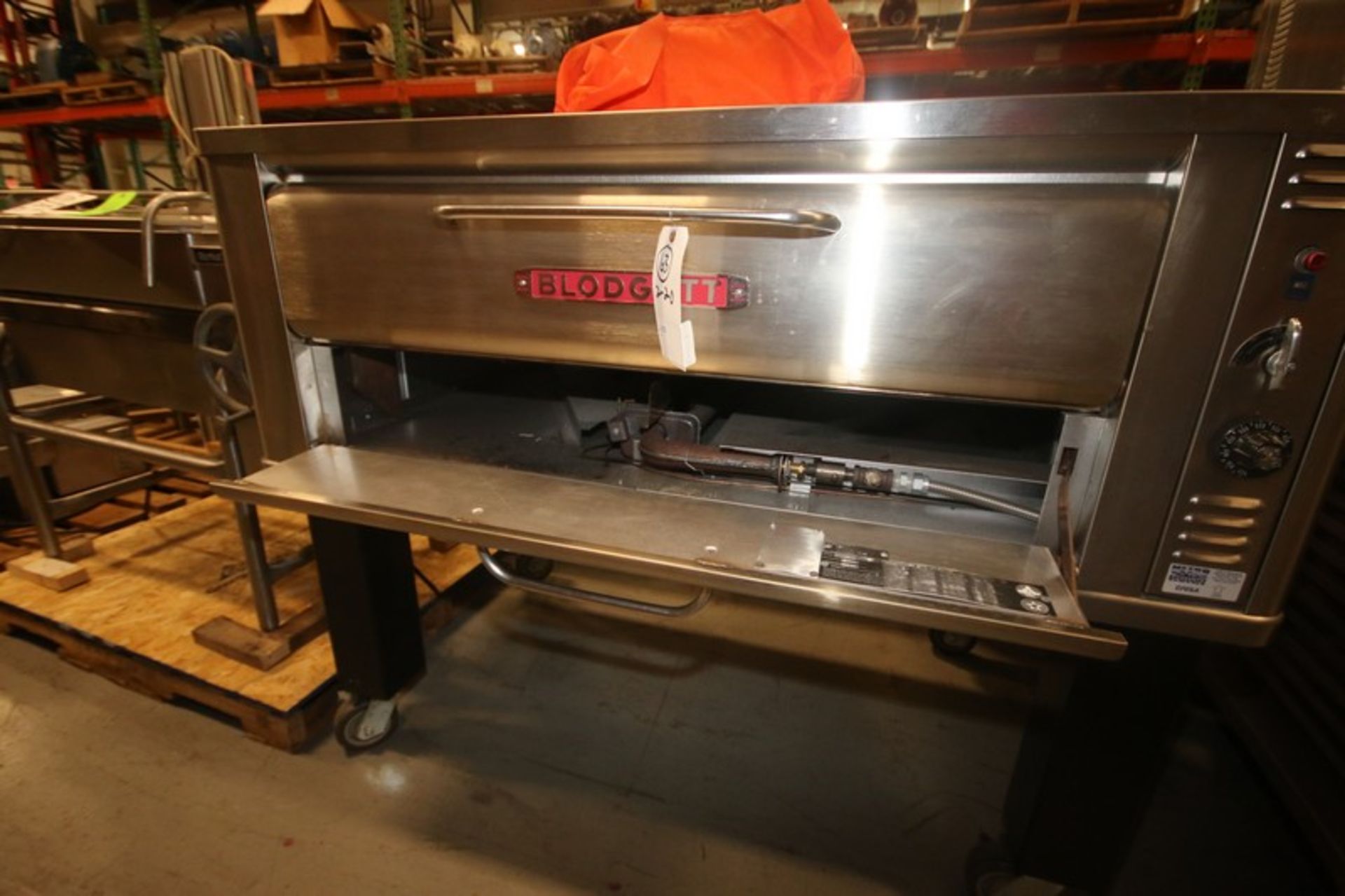 Blodgett Pizza Oven,M/N 961-P, S/N 091409AJ0055, with (2) Levels with S/S Covers, with Fire Blanket, - Image 4 of 8