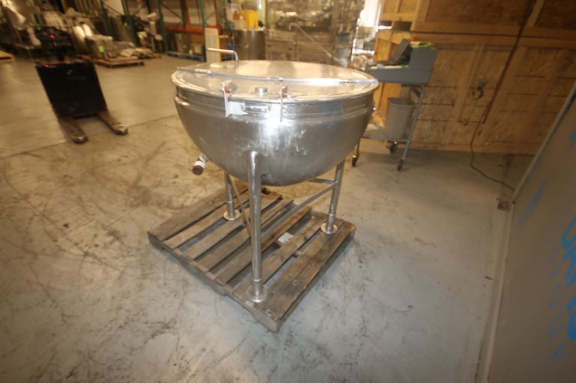 Groen 60 Gal. S/S Kettle, S/N 25136, 40 W.P., Mounted on S/S Legs, with (2) S/S Hinge Lids (IN# - Image 4 of 8