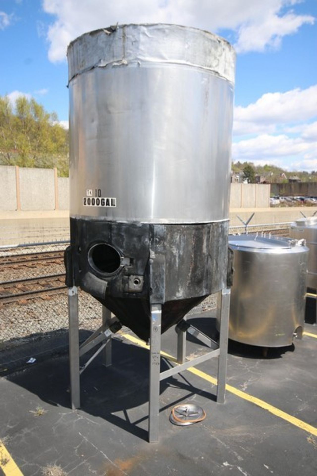 2,000 Gal. Jacketed S/S Fermentation Tank, with Side Mount Man Door, Dome Top Cone Bottom, with 2"