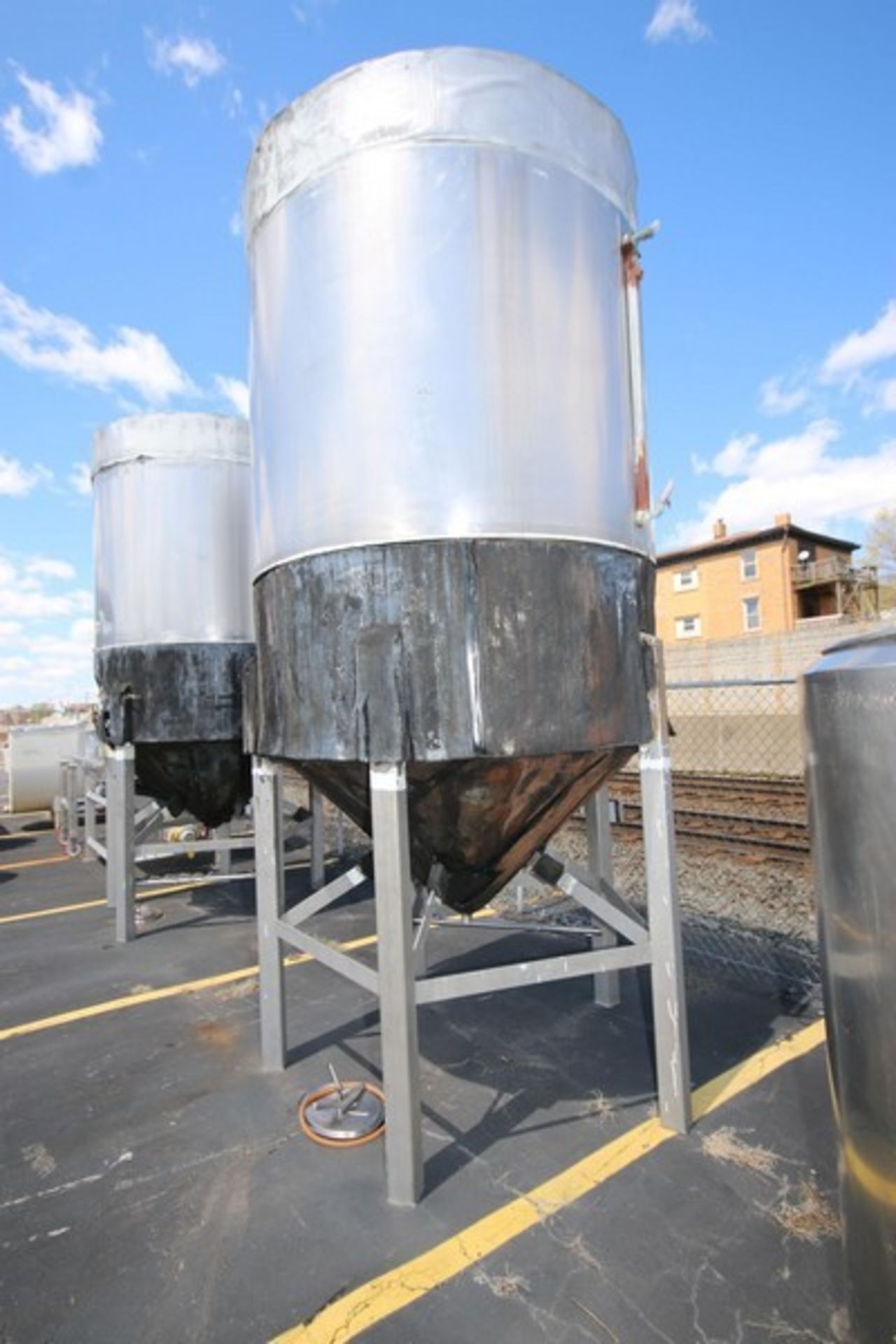 2,000 Gal. Jacketed S/S Fermentation Tank, with Side Mount Man Door, Dome Top Cone Bottom, with 2" - Image 4 of 17