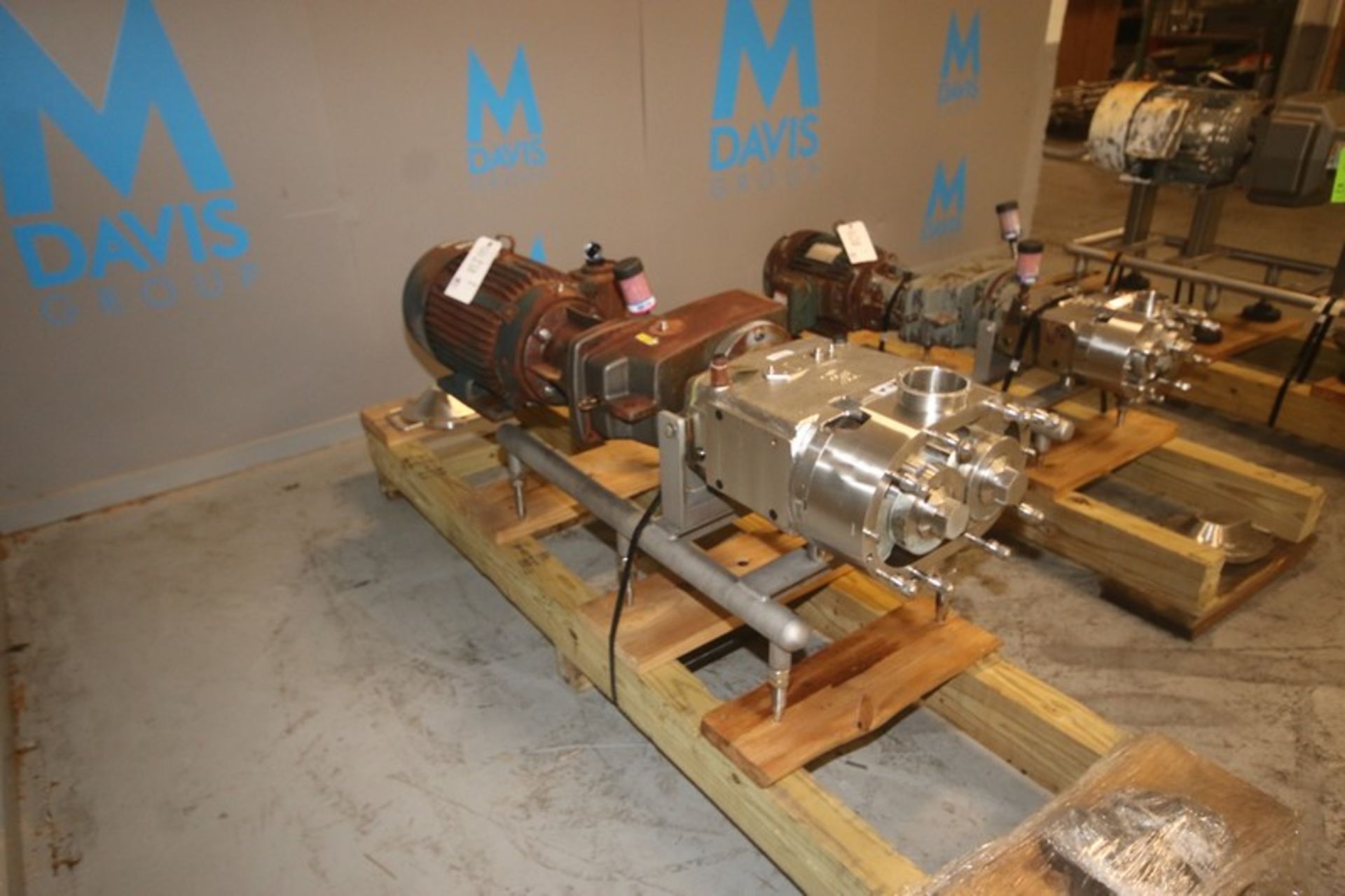 Waukesha Cherry Burrell 20 hp Positive Displacement Pump, M/N 220 U2 2010, S/N 100002501947, with - Image 2 of 7