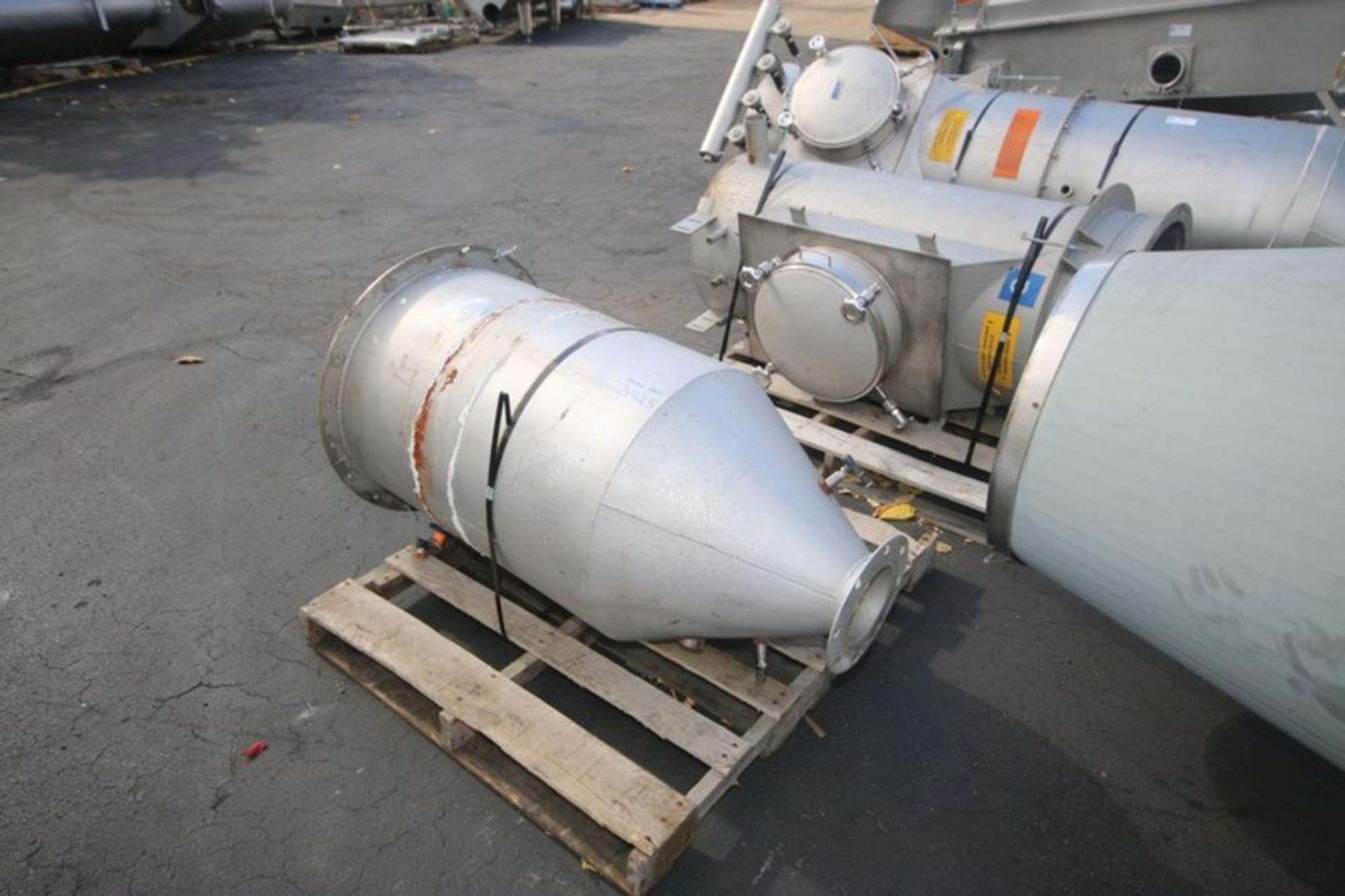 S/S Incline Cone Filter,Aprox. 11' L x 30" Dia., with (2) Supporting Components with Man Doors ( - Image 15 of 15