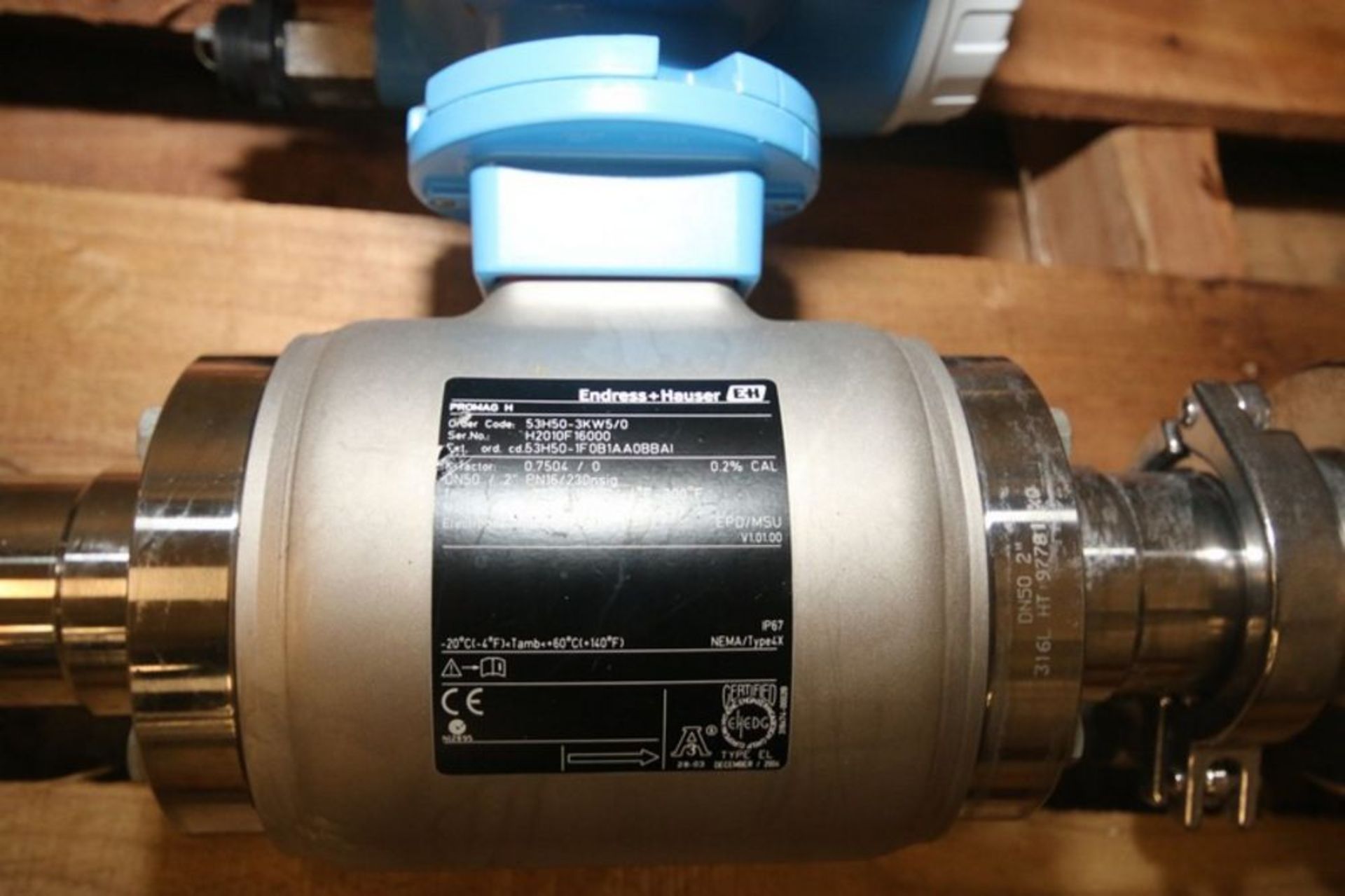 Endress+Hauser Flow Meter, M/N PROMAG H, S/N H2010F160000, with Aprox. 2" Clamp Type Inlet/Outlet, - Image 7 of 12