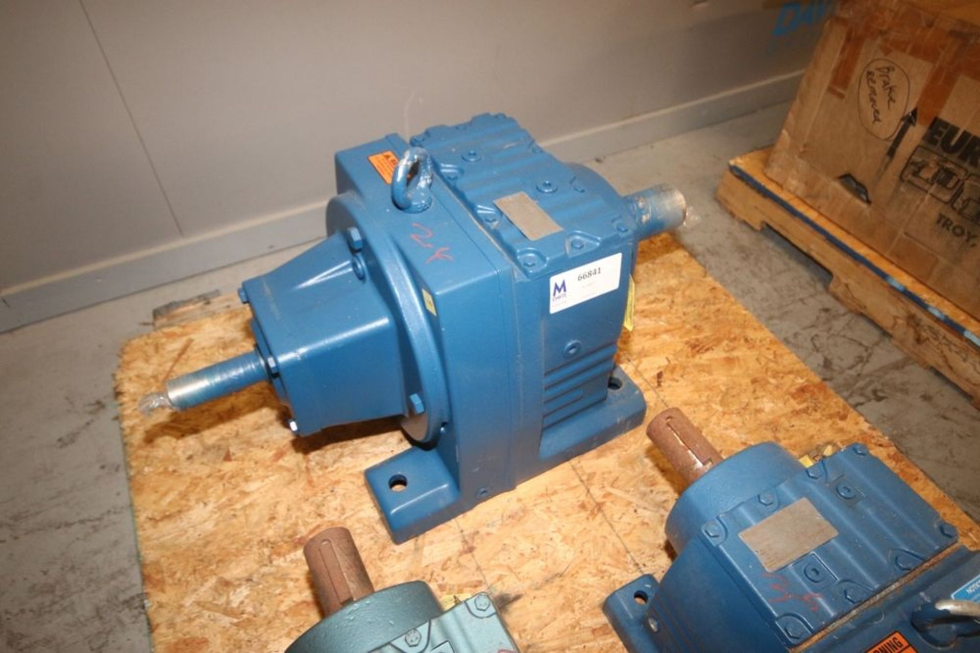 SEW Gear Drive, Type R107AD5, S/N 880141644.14.001, Ratio 52.68 (INV#66841)(LOCATED AT MDG AUCTION