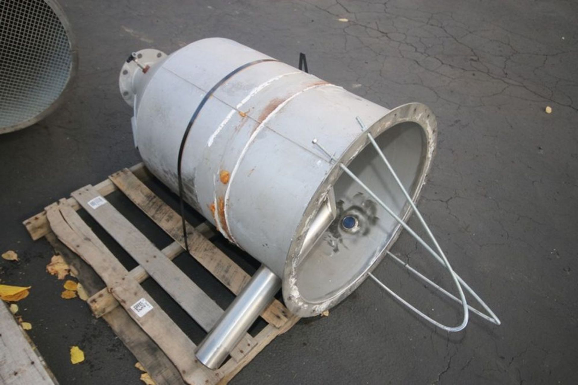 S/S Incline Cone Filter,Aprox. 11' L x 30" Dia., with (2) Supporting Components with Man Doors ( - Image 13 of 15