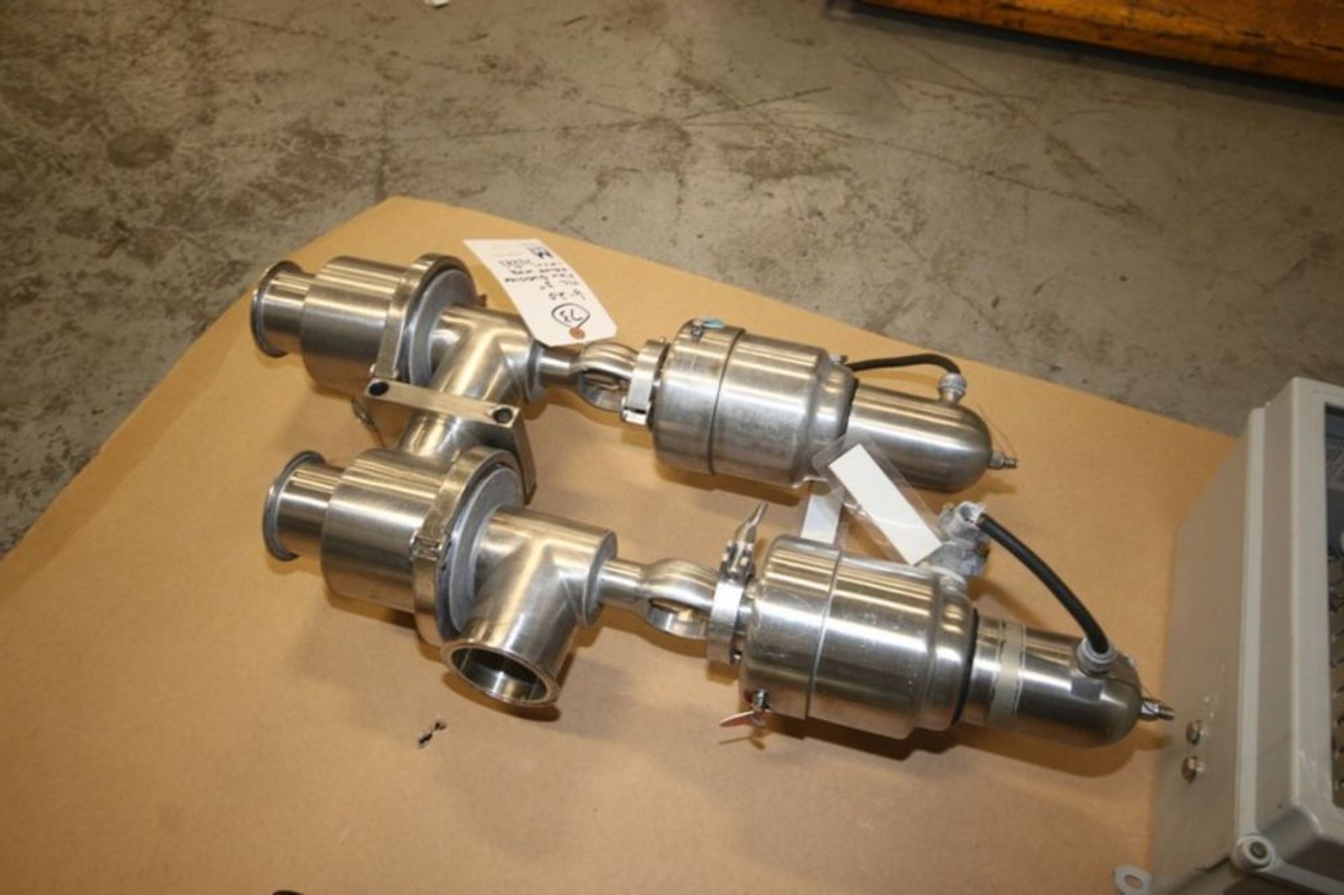 Tri-Clover 3" Flow Diversion Valve, with Allen-Bradley SLC 500 Programmable Controller with - Image 6 of 6