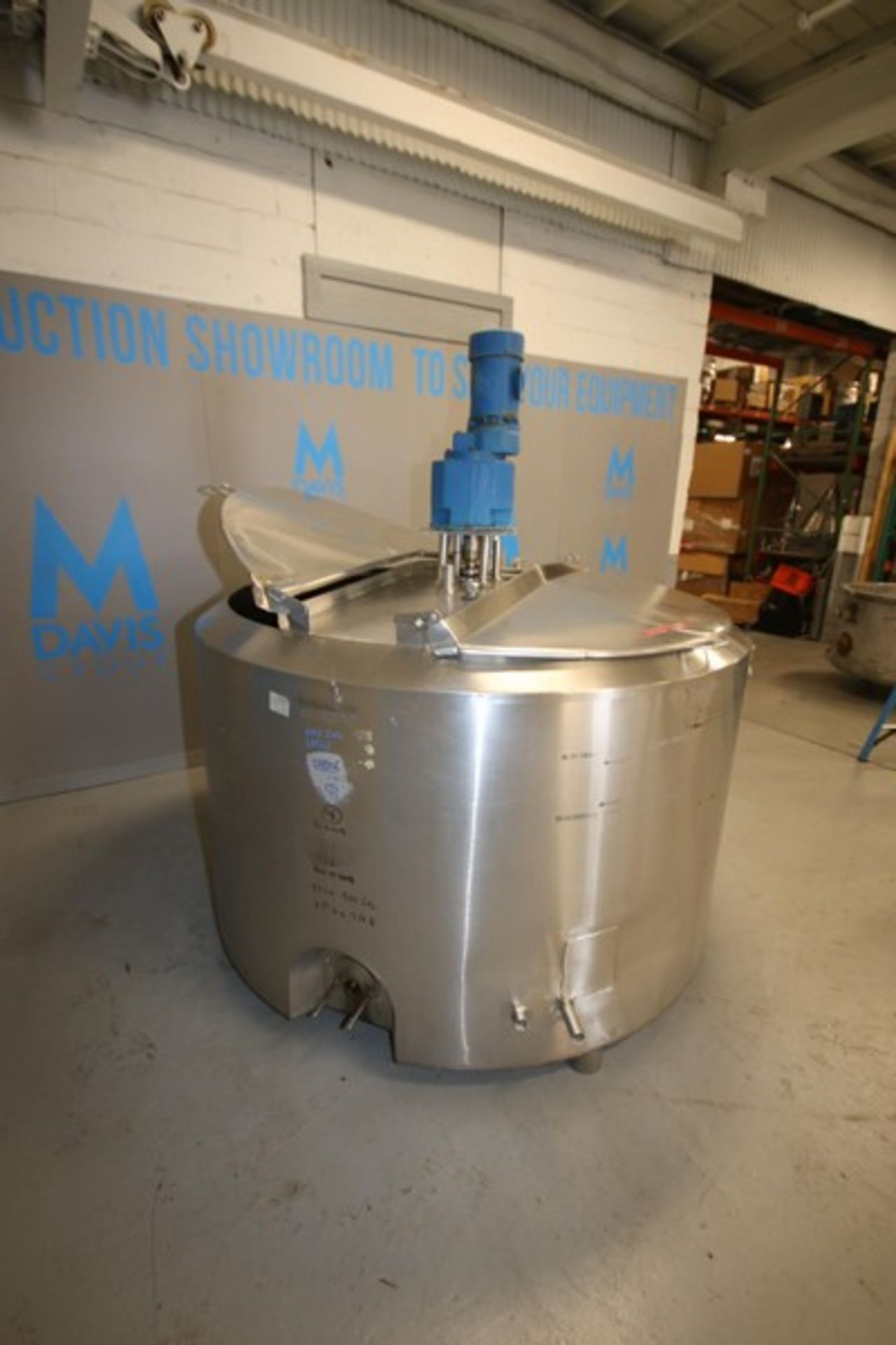 Crepaco Aprox. 500 Gal. Hinged Lid Insulated S/S Tank, S/N C8652, with 5 hp / 1725 RPM 230/460V - Image 9 of 11