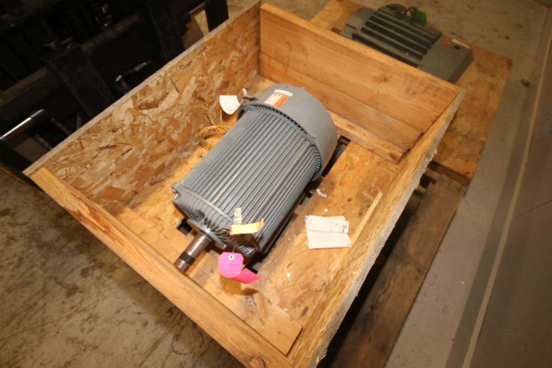 Unimount 15 hp Motor, 1765 RPM, 208-233/460 Volts, 3 Phase (INV#66871) (Located at the MDG Auction - Image 4 of 4