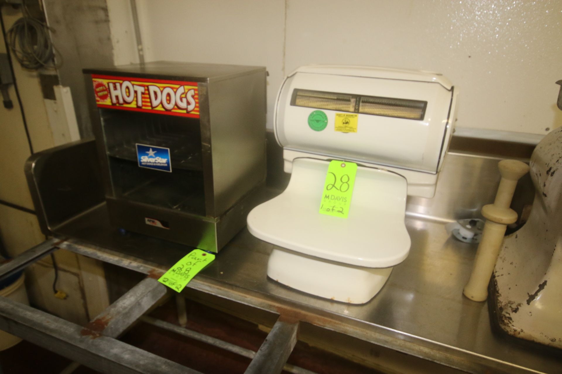 APW Hot Dog Maker, M/N DS-1A, S/N 430030201132, 1 Phase, Includes Scale (NOTE: 2-Pce. Lot--See