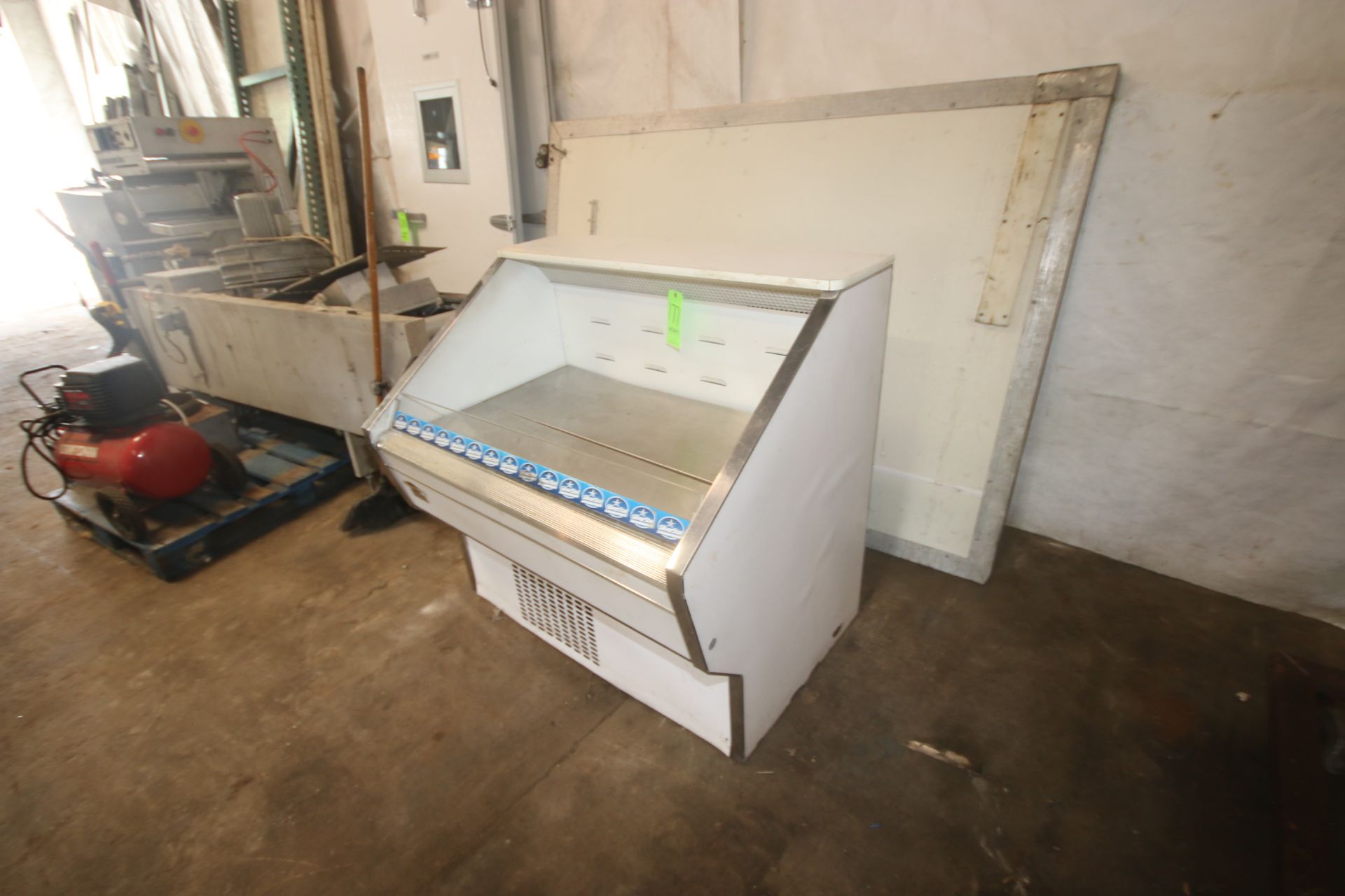 Federal Reach-In Cooler, Overall Dims.: 46" L x 34" W x 45" H (Located in Rear Garage--McKees Rocks, - Image 2 of 3