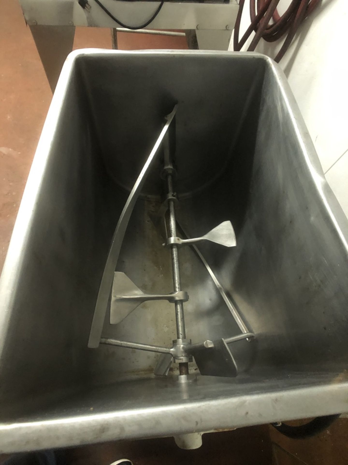 S/S Paddle Blender, Compartment Dims.: Aprox. 23-1/2" L x 16" W x 20" Deep, with Hydraulic Motor, - Image 3 of 14