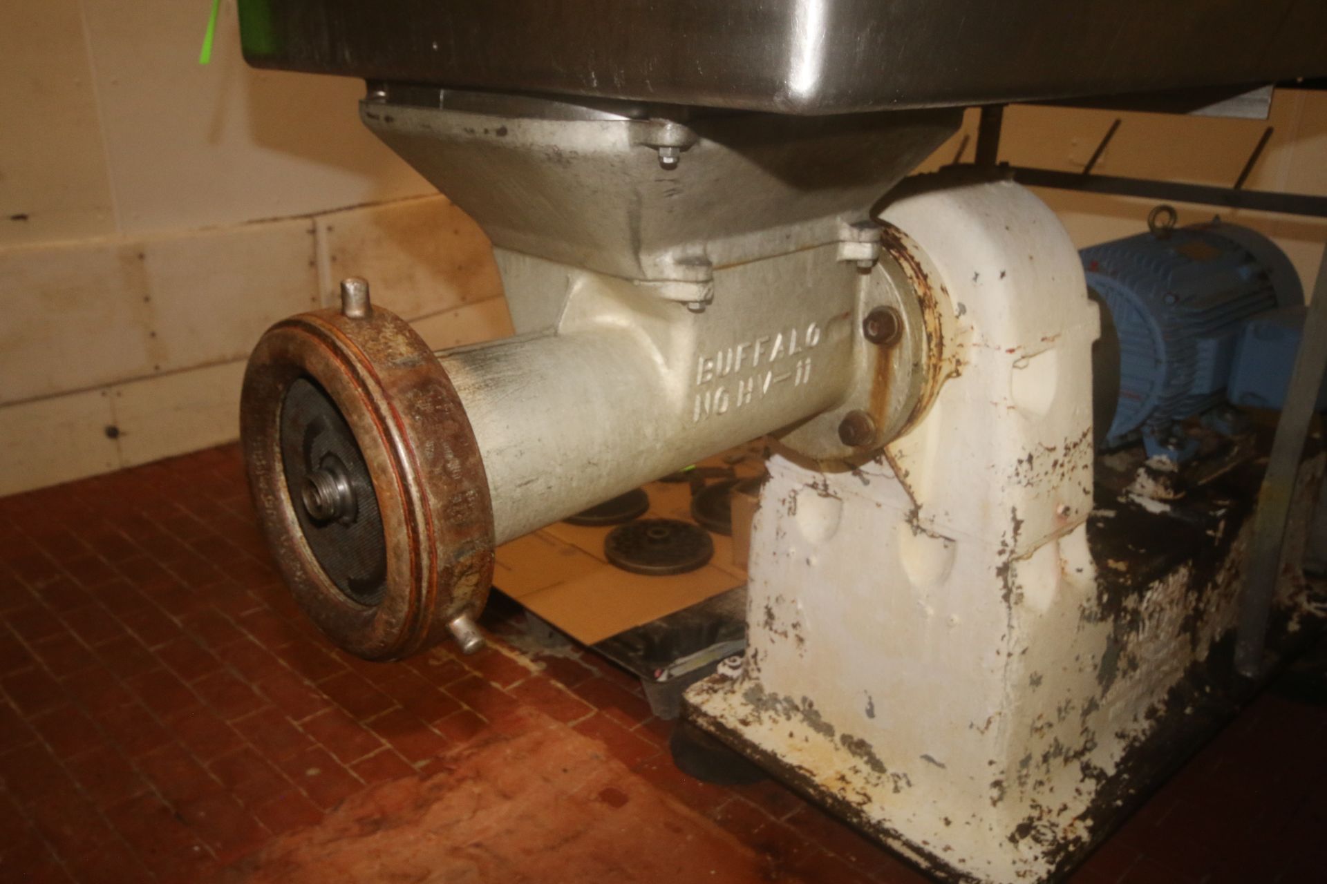 Buffalo Meat Grinder, M/N NO HV-11, Crown Triton 40 HP Motor, with Aprox. 10" Dia. Discharge, 1480 / - Image 16 of 25