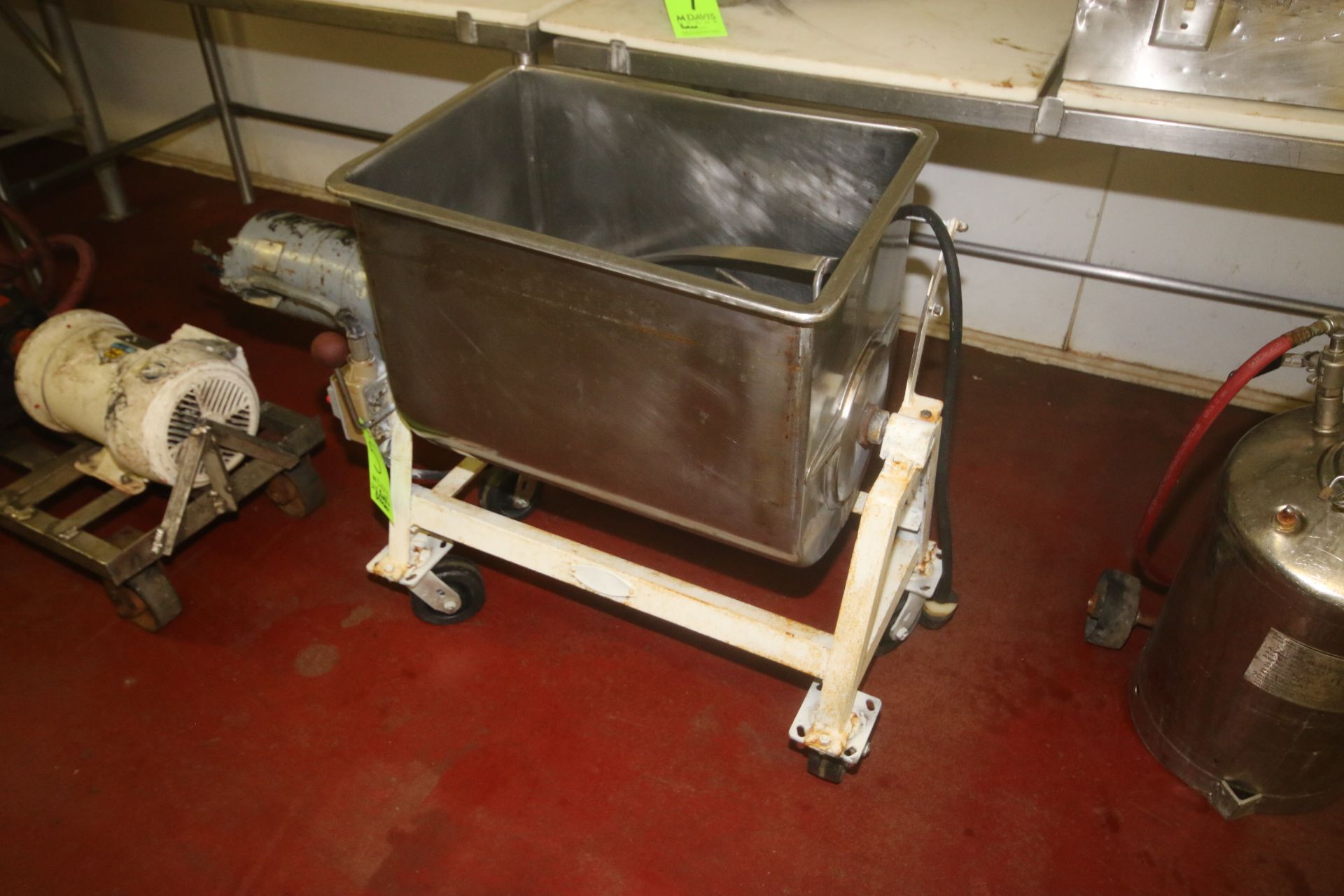 S/S Paddle Blender, Compartment Dims.: Aprox. 23-1/2" L x 16" W x 20" Deep, with Hydraulic Motor, - Image 10 of 14
