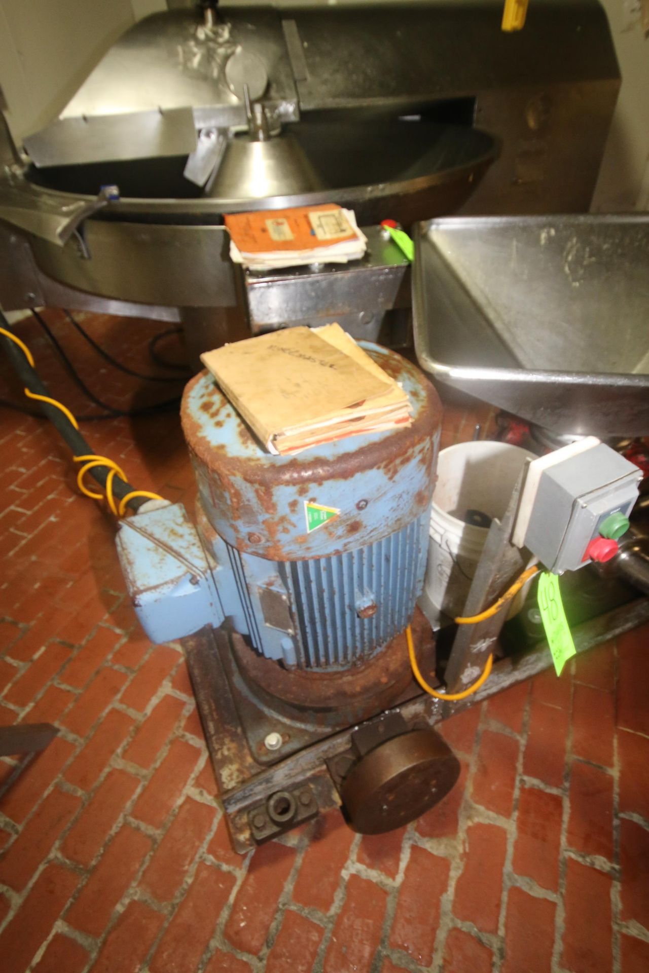 Griffith's Mince Master, with 60 hp Motor, 230/460 Volts, 3 Phase, with Aprox. 34" Dia. S/S - Image 13 of 16