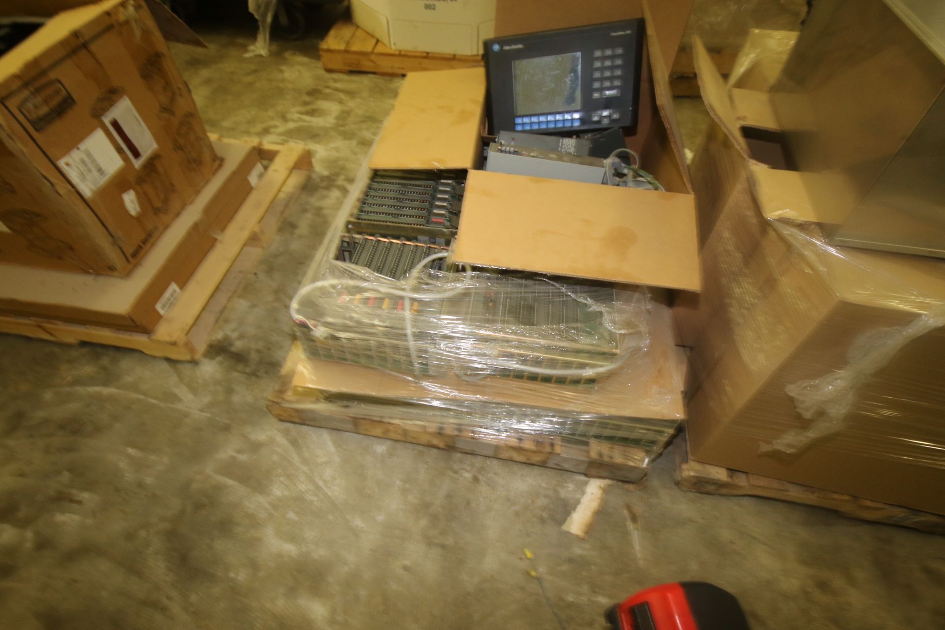 Lot of Assorted Contents, Includes NEW S/S Control Panels in Boxes, Allen-Bradley PanelView Display, - Image 2 of 9