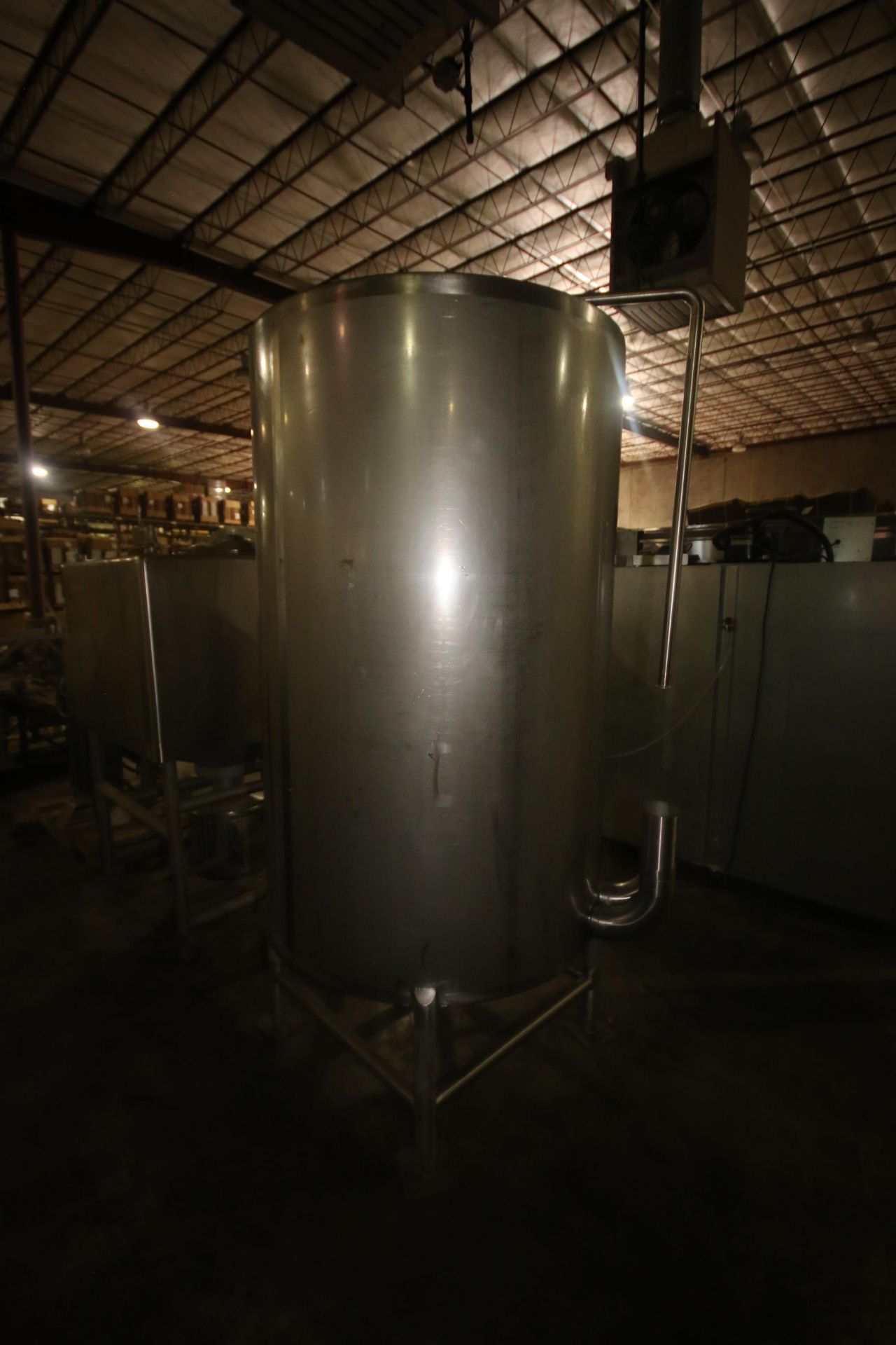 500 Gal. S/S Vertical Single Wall Tank, Tank Dims.: Aprox. 72" H x 46" Dia., with Front Mounted S/ - Image 3 of 6