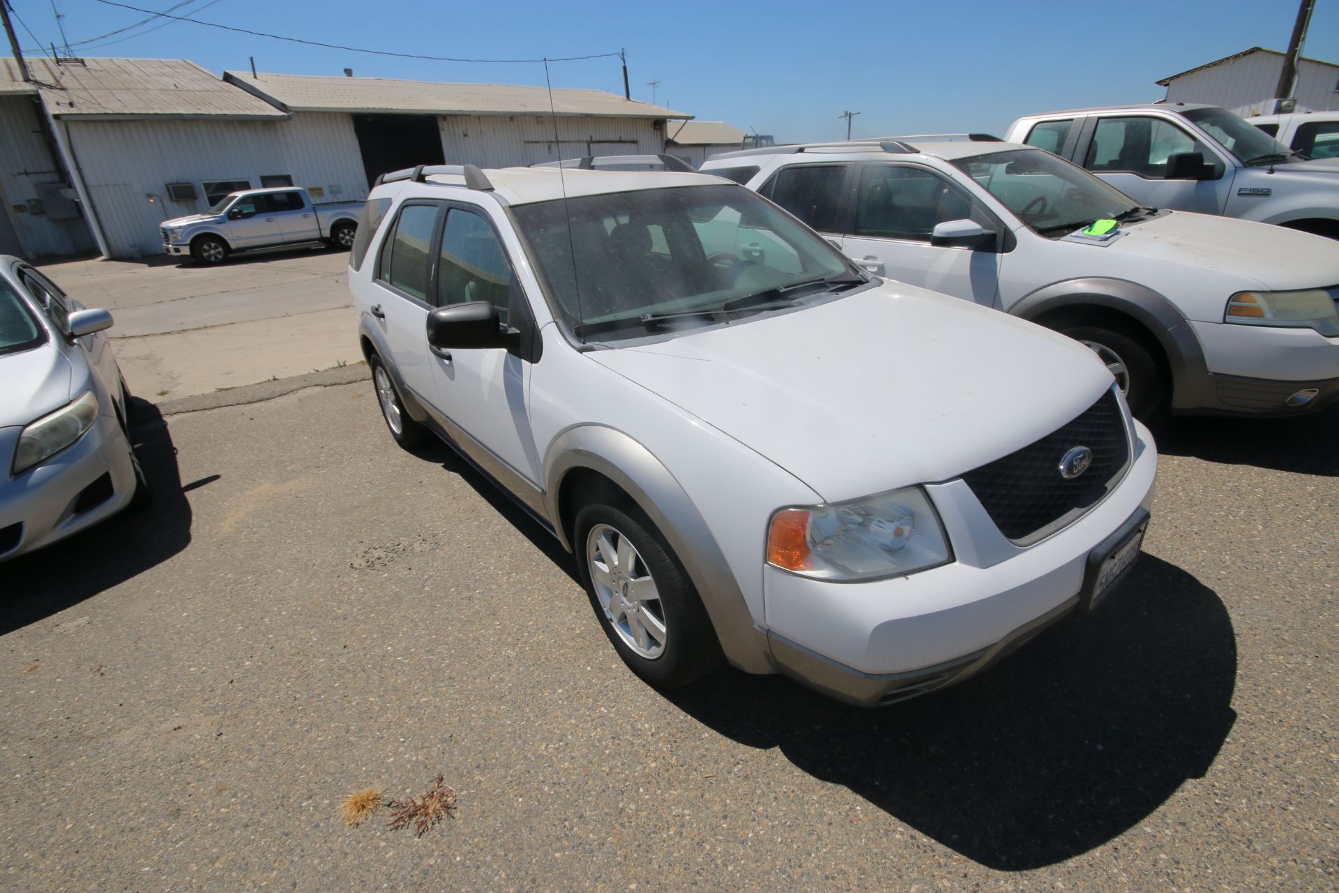 2006 Ford Freestyle, VIN #: 1FMDKO11X6GA41766, with 108,982 Miles, License Plate #: 5NGZ608, Started